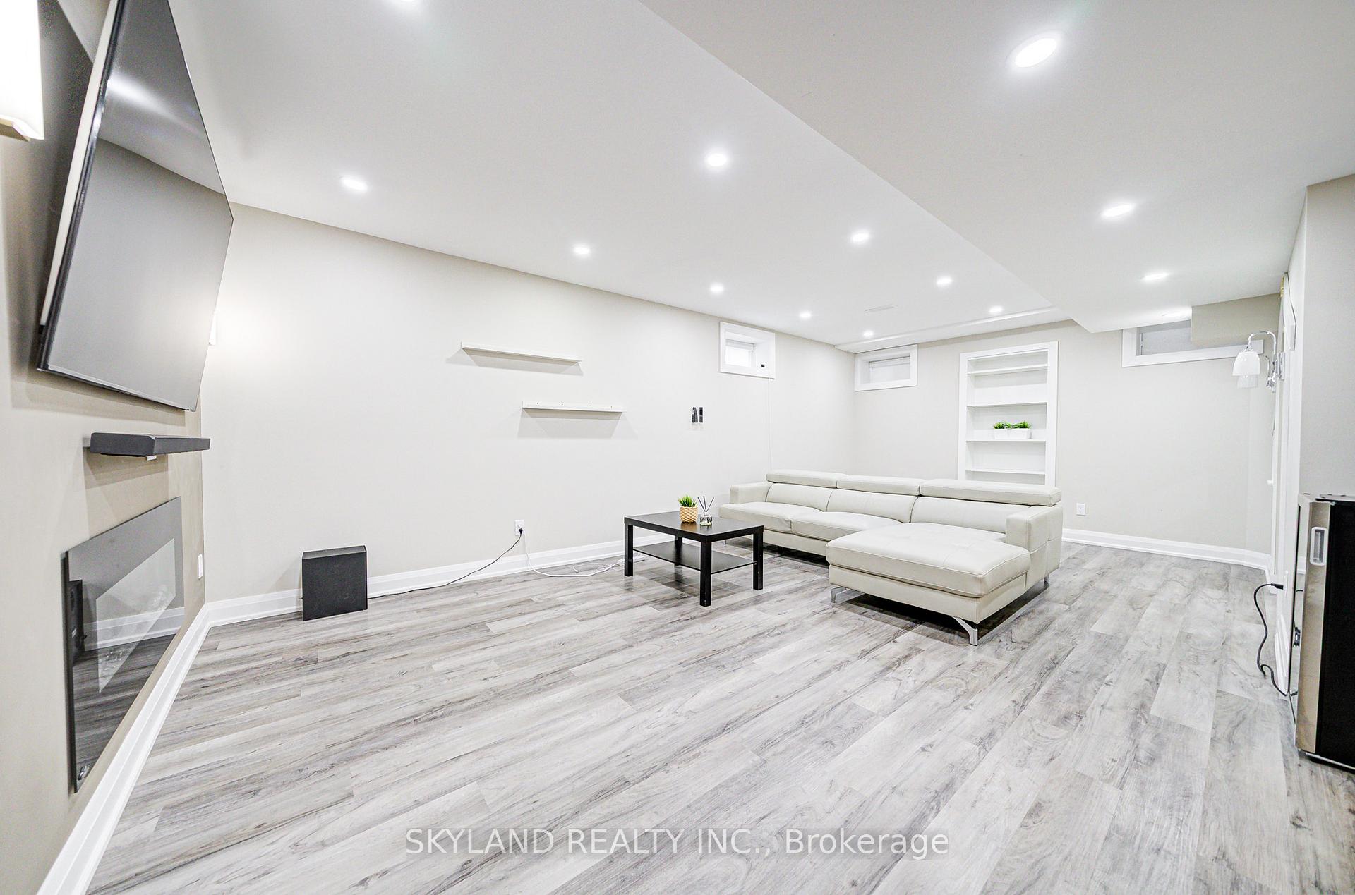 Photo 41 of 46 Beaverdams Drive, Whitby, Rural Whitby — HOMEH