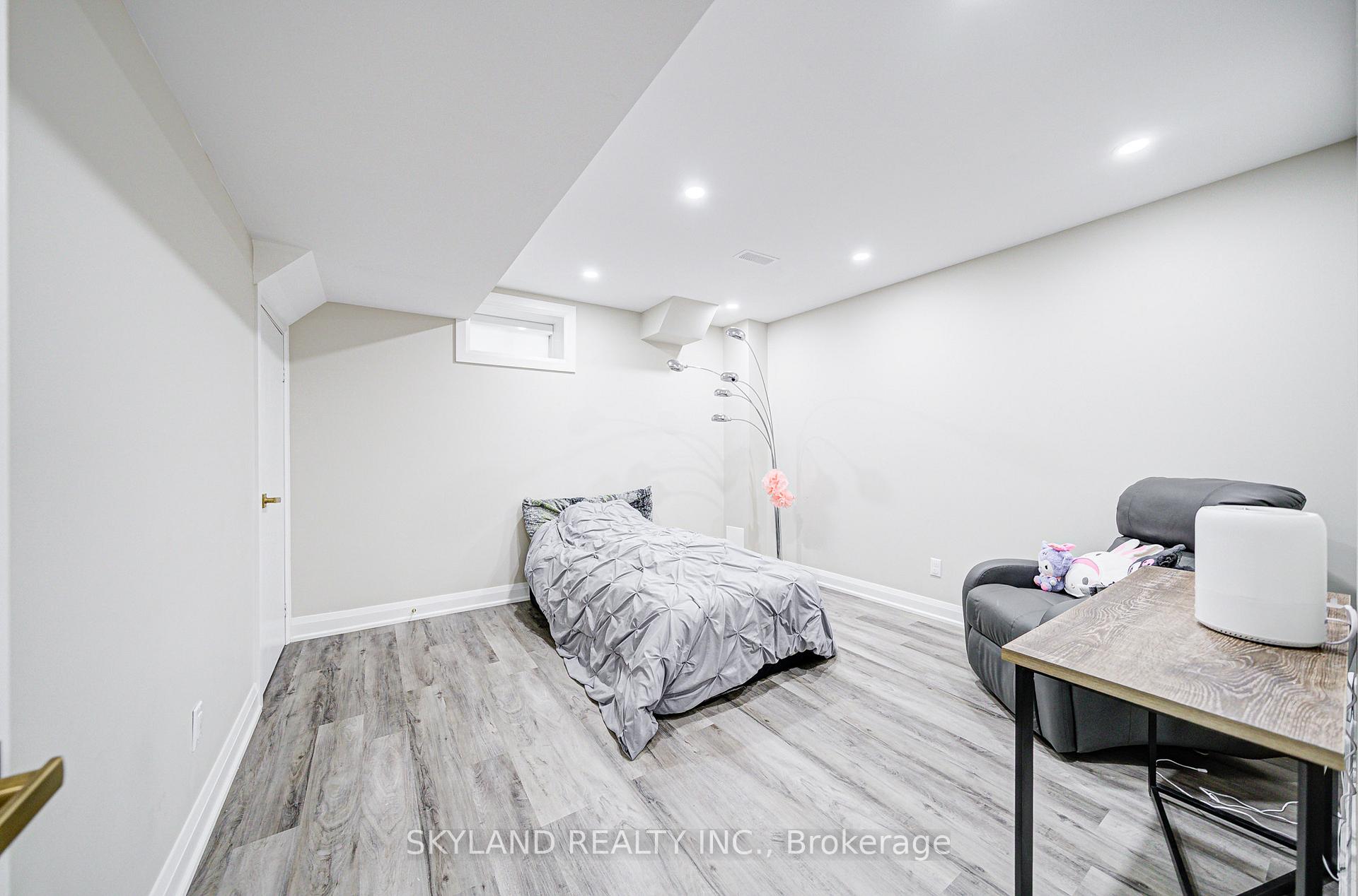 Photo 34 of 46 Beaverdams Drive, Whitby, Rural Whitby — HOMEH