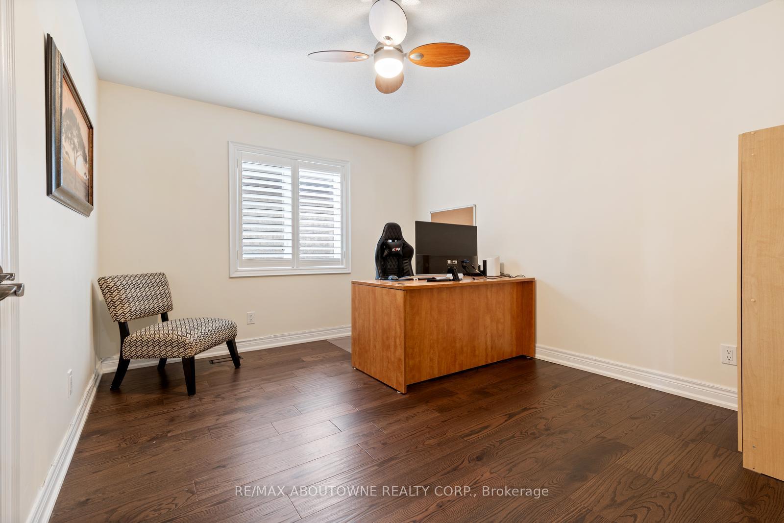 Photo 17 of 22 Interlacken Drive, Brampton, Credit Valley — HOMEH