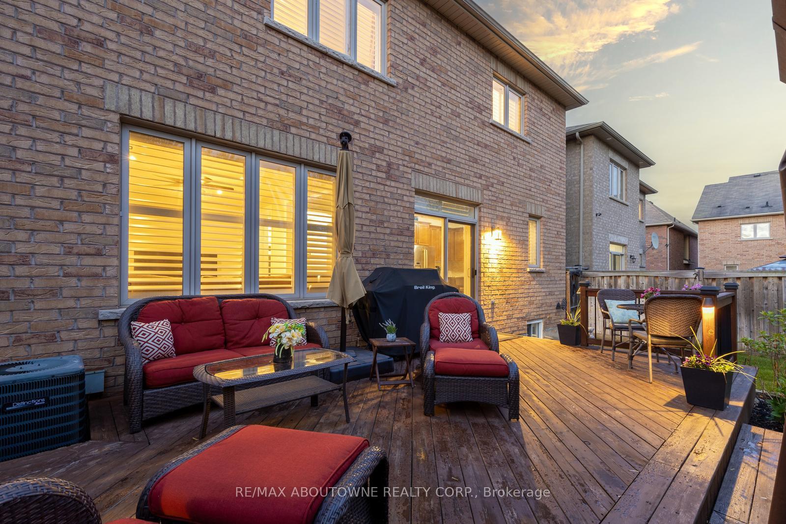 Photo 35 of 22 Interlacken Drive, Brampton, Credit Valley — HOMEH