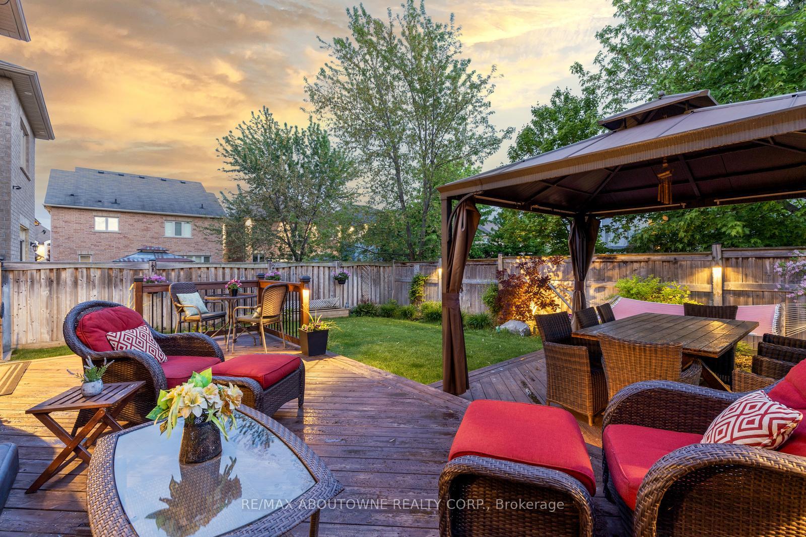 Photo 32 of 22 Interlacken Drive, Brampton, Credit Valley — HOMEH