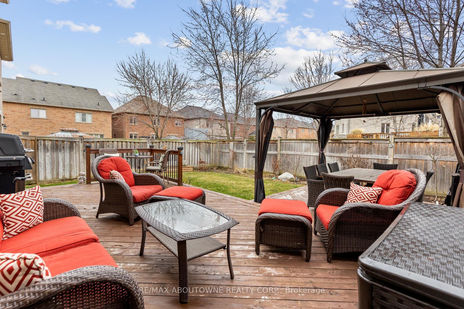 Photo 40 of 22 Interlacken Drive, Brampton, Credit Valley — HOMEH
