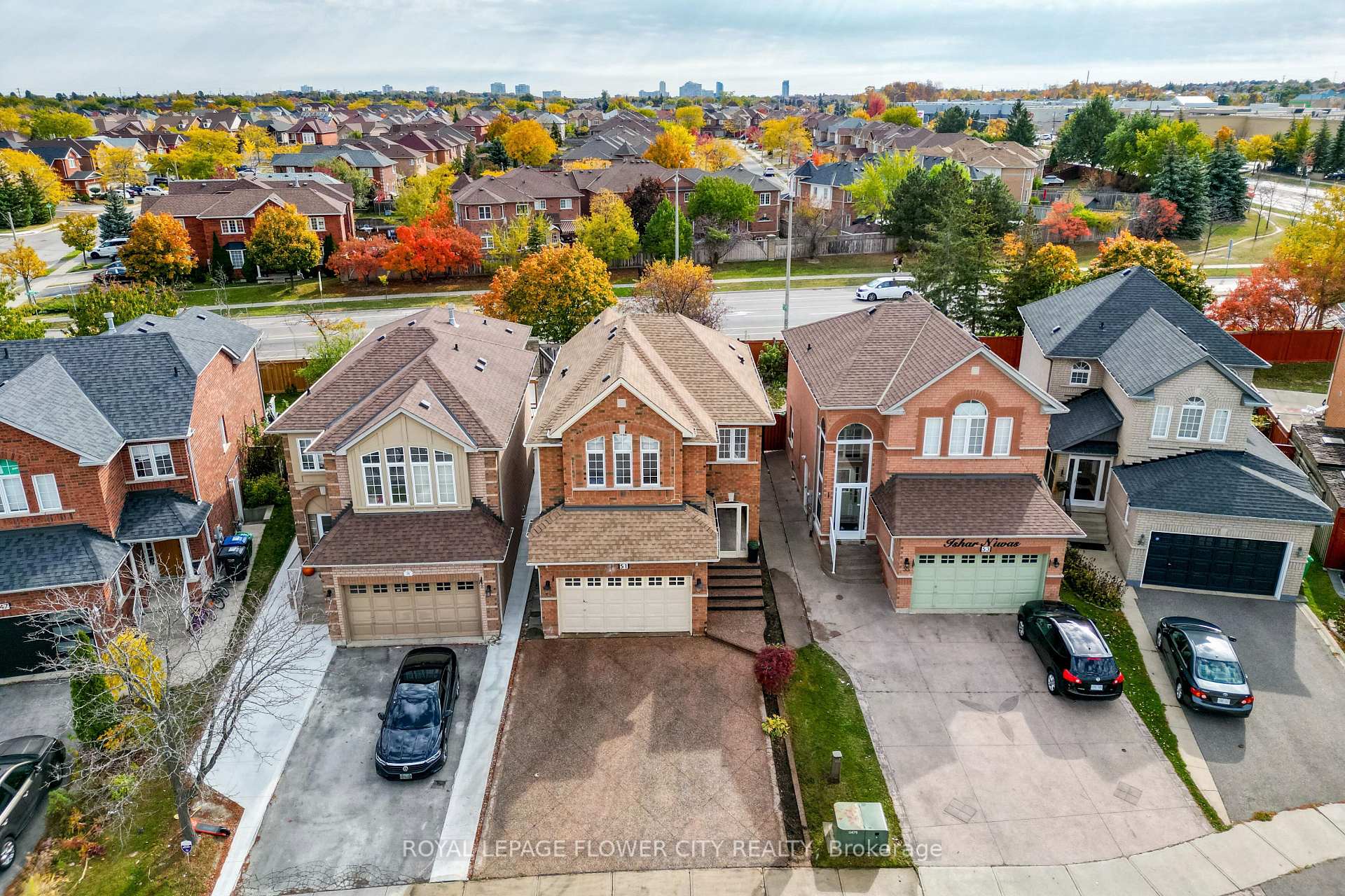 Photo 2 of 51 Blue Whale Boulevard, Brampton, Sandringham-Wellington — HOMEH