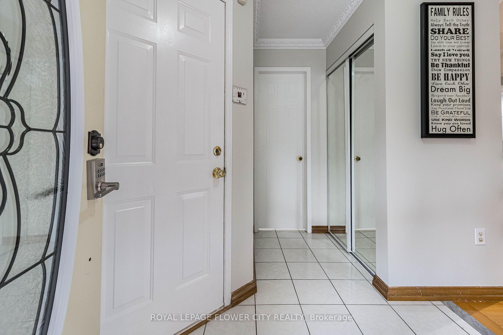 Photo 14 of 51 Blue Whale Boulevard, Brampton, Sandringham-Wellington — HOMEH