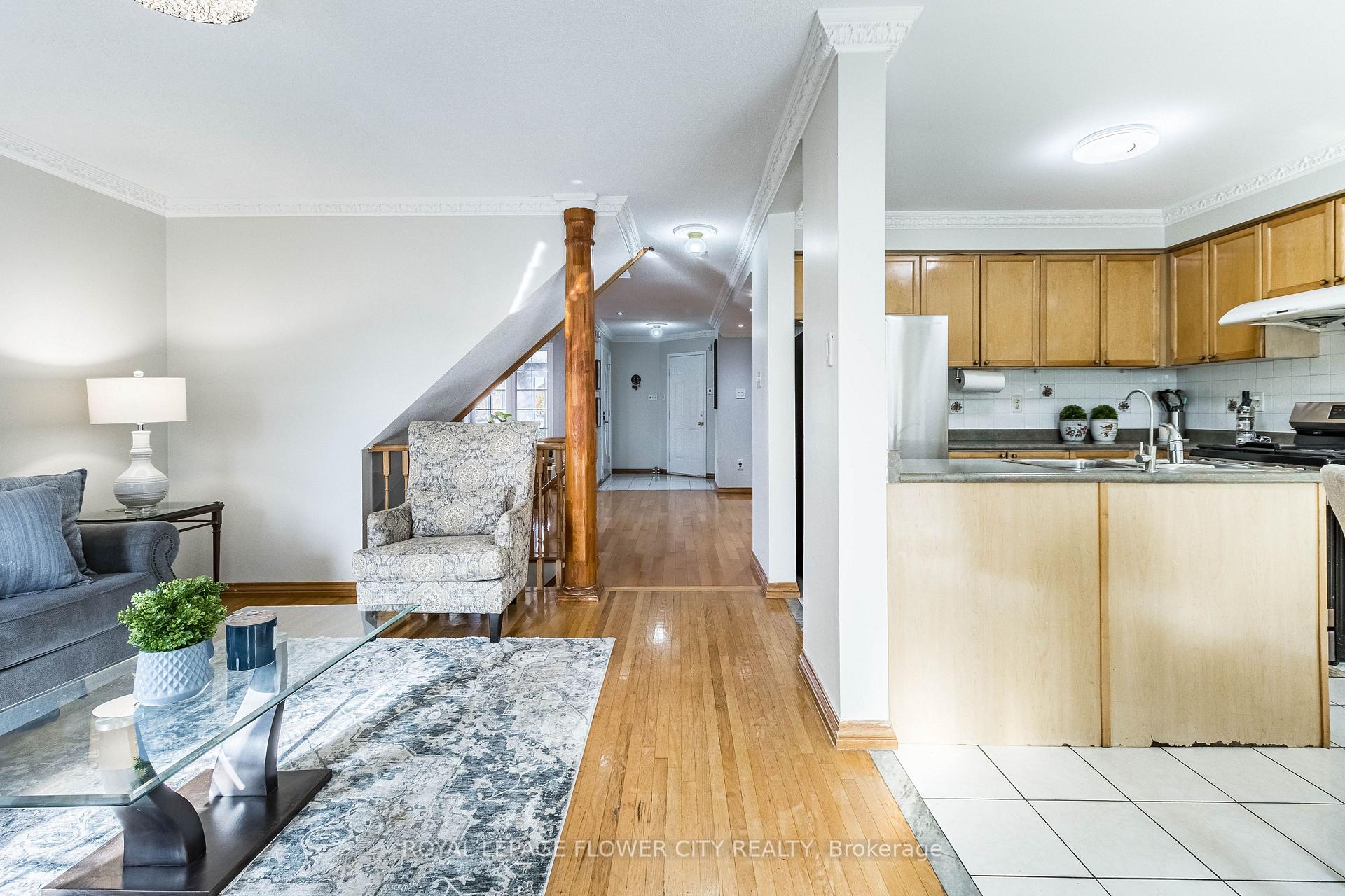 Photo 32 of 51 Blue Whale Boulevard, Brampton, Sandringham-Wellington — HOMEH