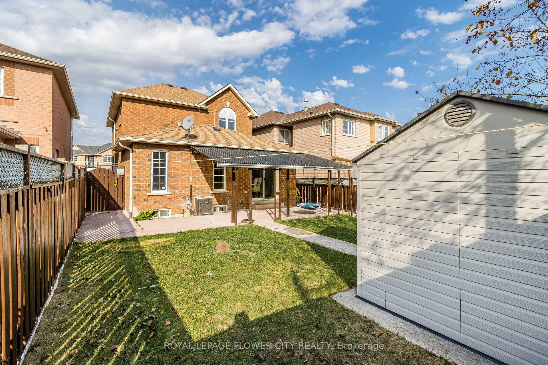 Photo 28 of 51 Blue Whale Boulevard, Brampton, Sandringham-Wellington — HOMEH