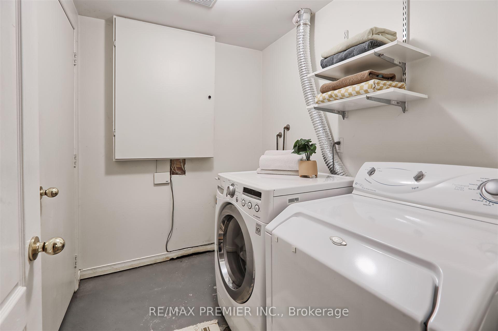Photo 31 of 48 Muirside Road, Vaughan, Maple — HOMEH
