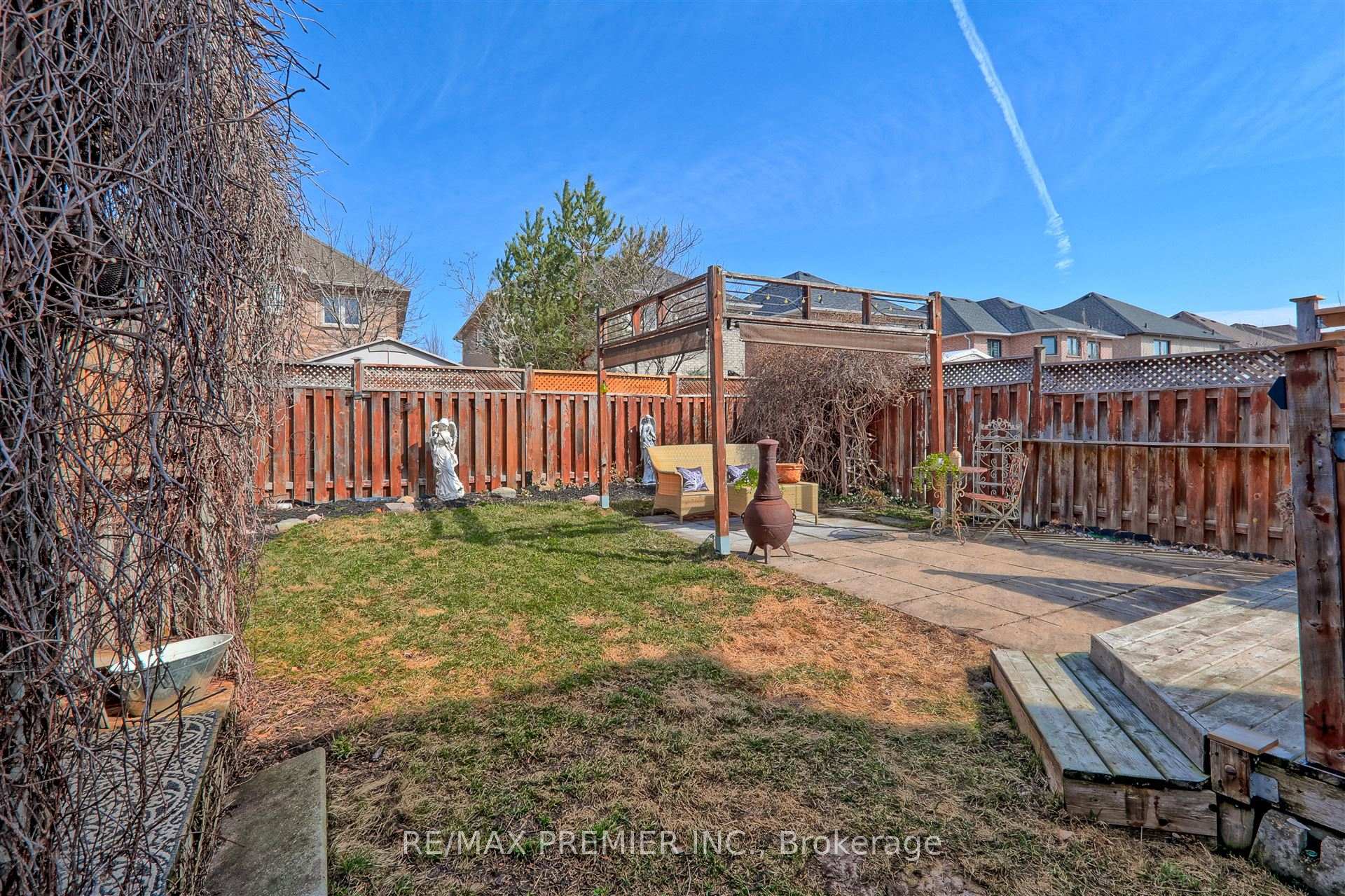 Photo 38 of 48 Muirside Road, Vaughan, Maple — HOMEH