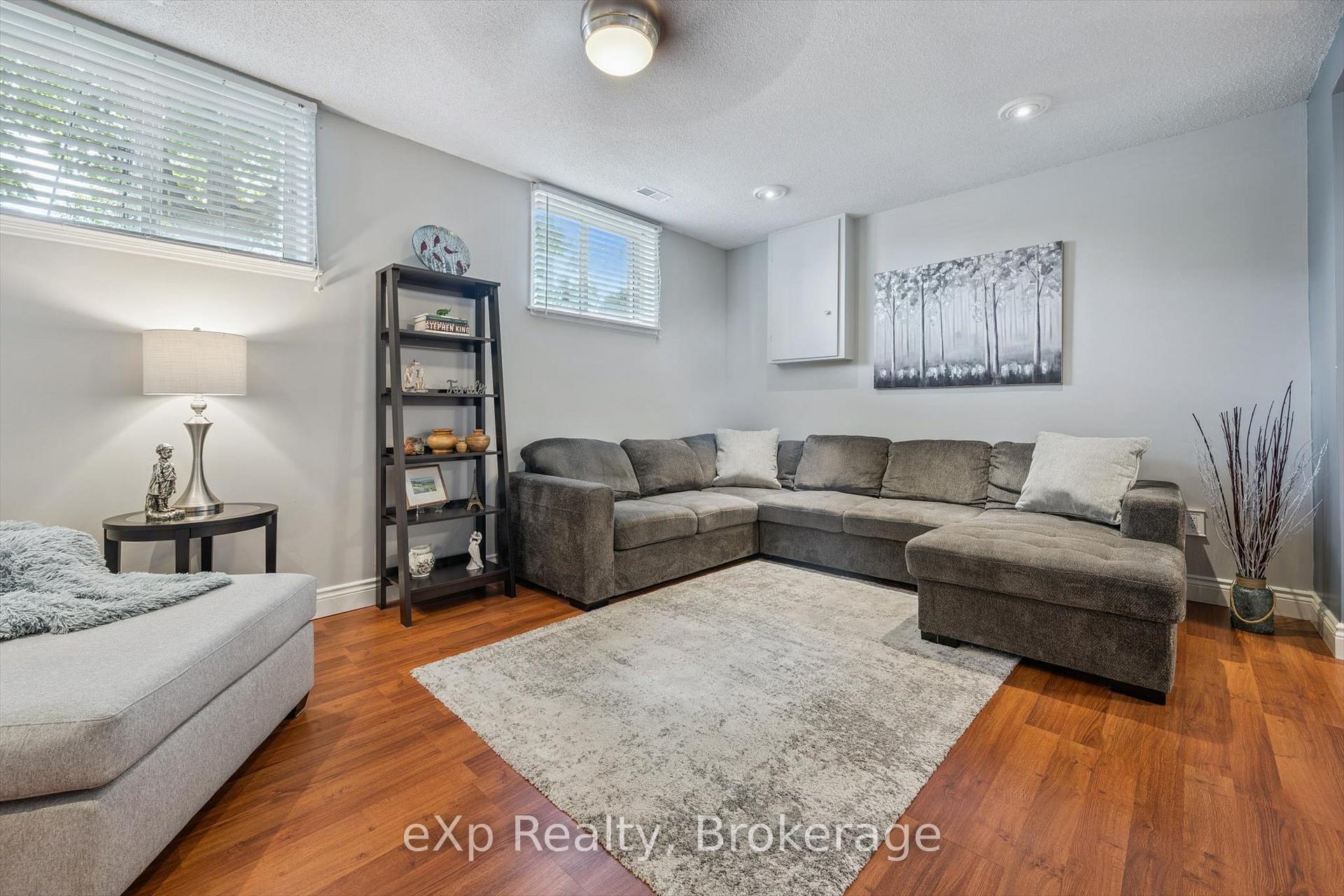 Photo 18 of 28 Alston Court, Brampton, Brampton East — HOMEH