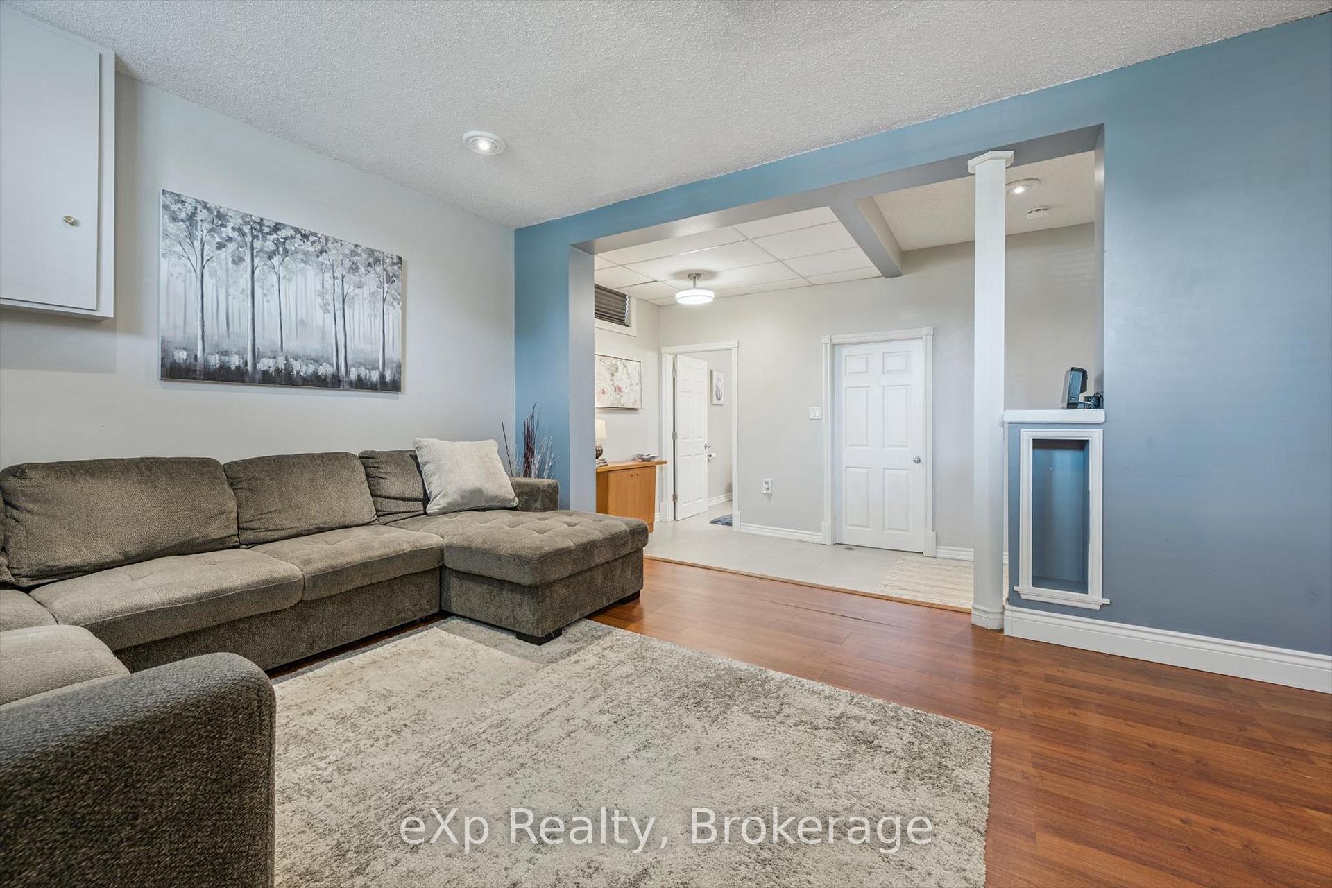 Photo 17 of 28 Alston Court, Brampton, Brampton East — HOMEH