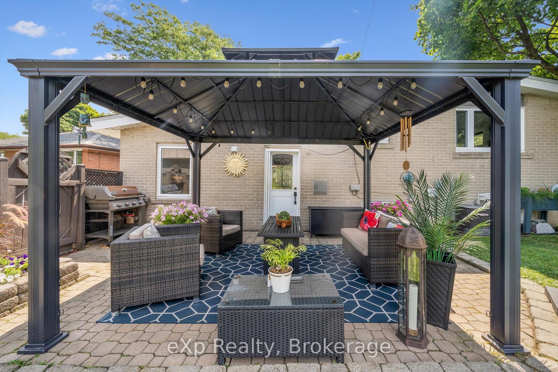 Photo 25 of 28 Alston Court, Brampton, Brampton East — HOMEH