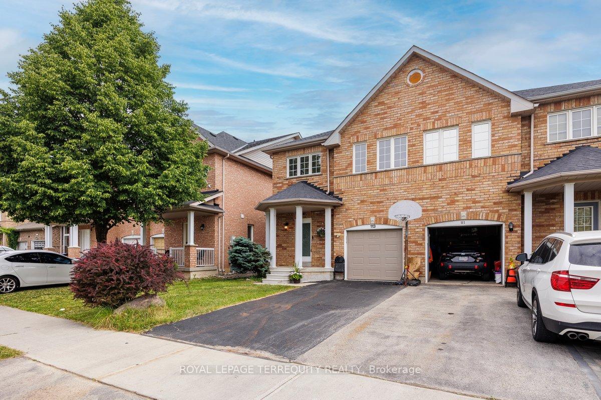 Photo 11 of 113 Sewells Lane, Brampton, Fletcher's Meadow — HOMEH