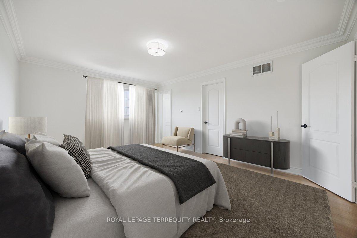 Photo 30 of 113 Sewells Lane, Brampton, Fletcher's Meadow — HOMEH