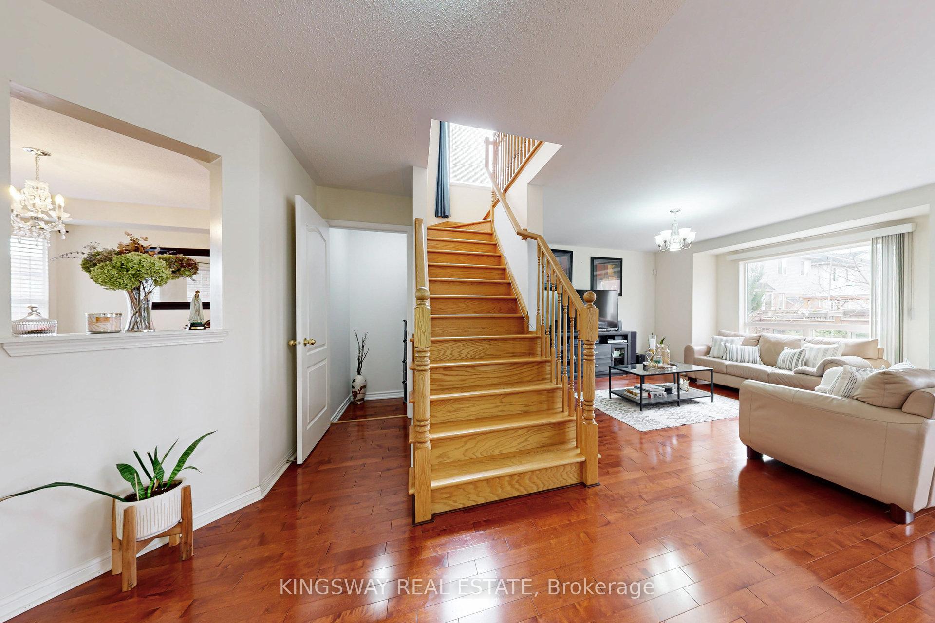 Photo 50 of 142 Valleyway Drive, Brampton, Credit Valley — HOMEH
