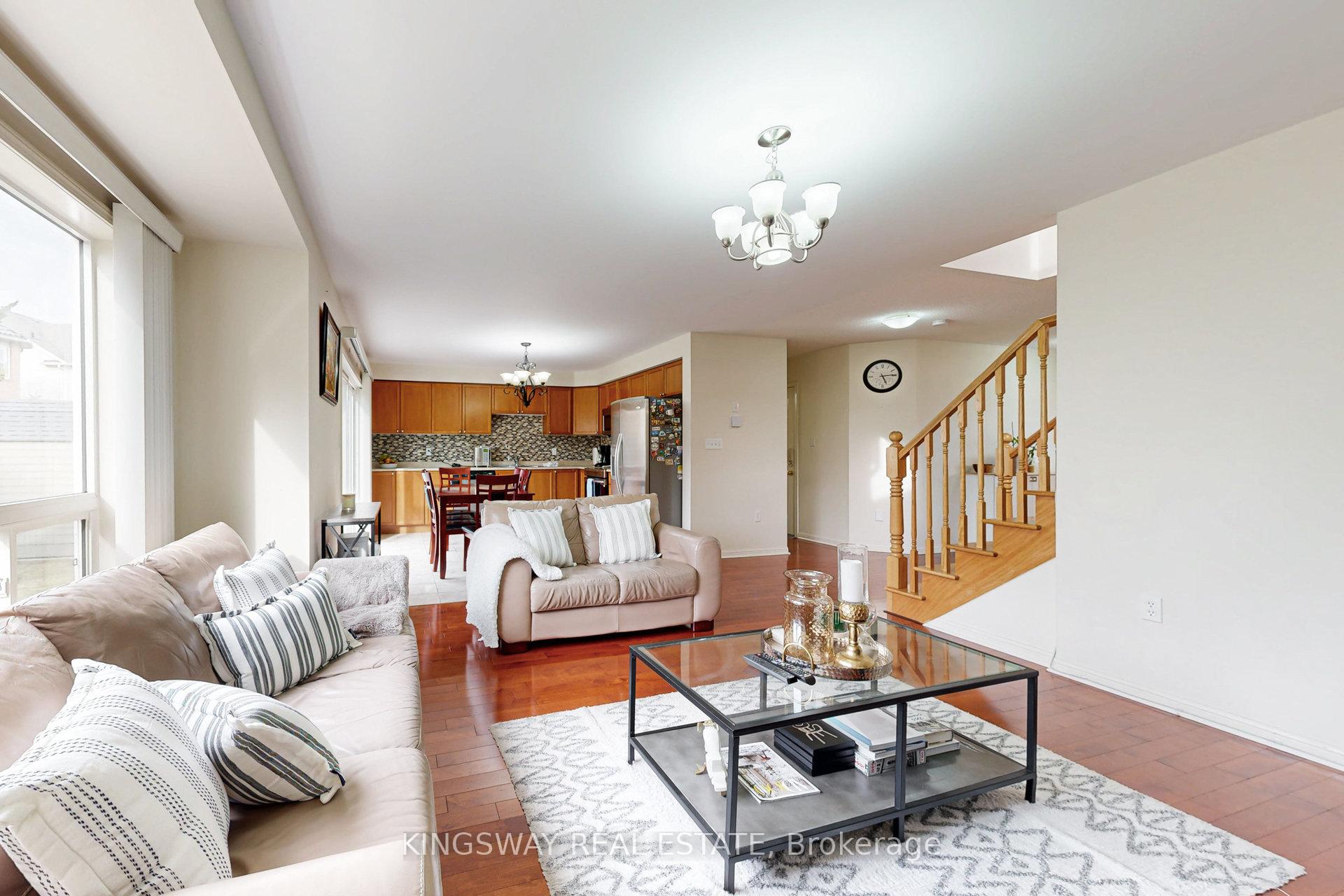 Photo 31 of 142 Valleyway Drive, Brampton, Credit Valley — HOMEH