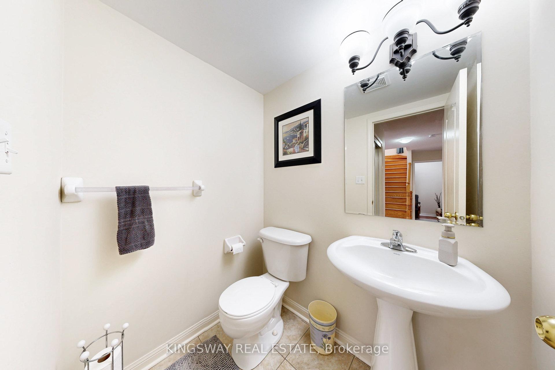Photo 9 of 142 Valleyway Drive, Brampton, Credit Valley — HOMEH