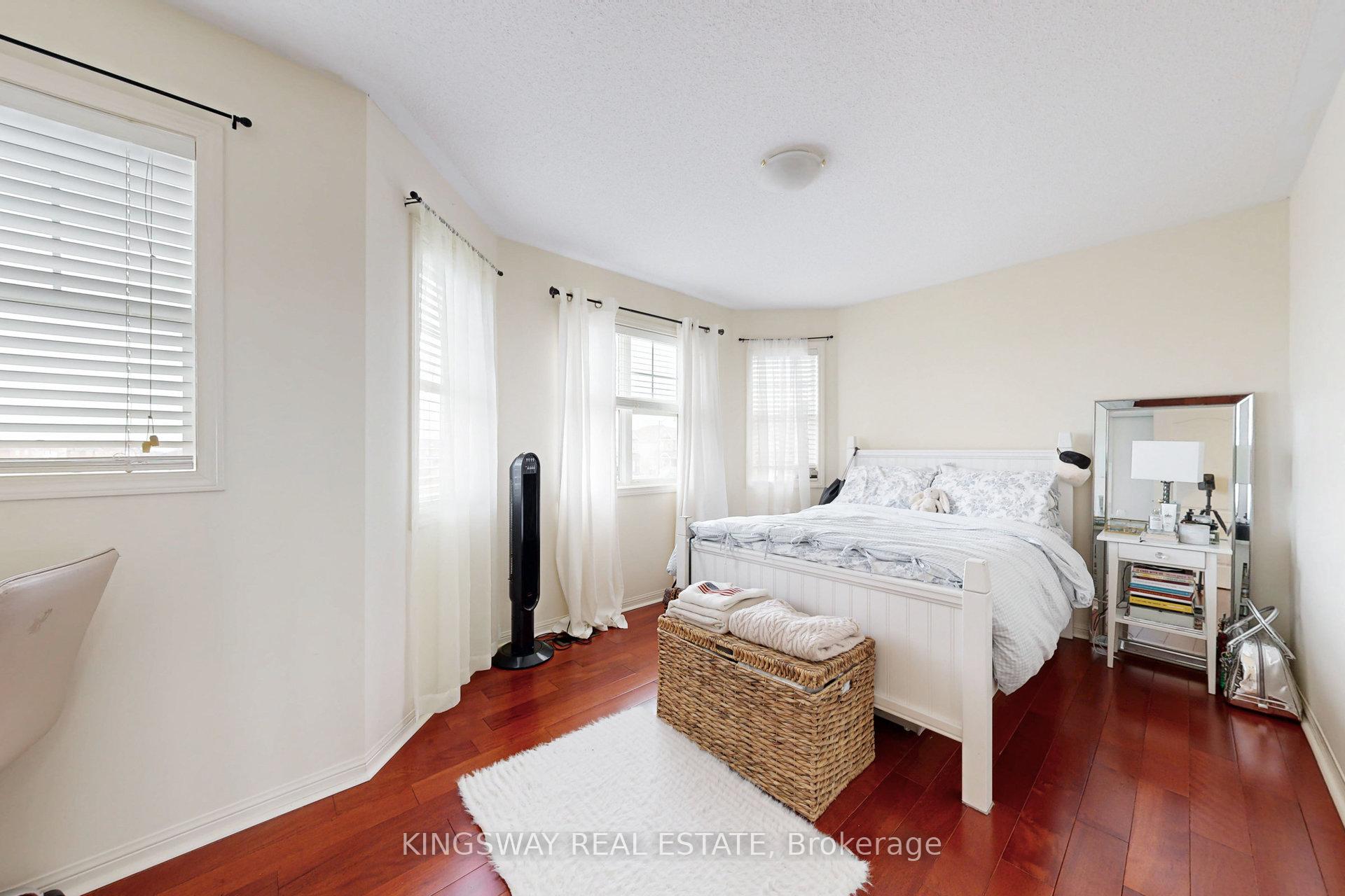 Photo 34 of 142 Valleyway Drive, Brampton, Credit Valley — HOMEH