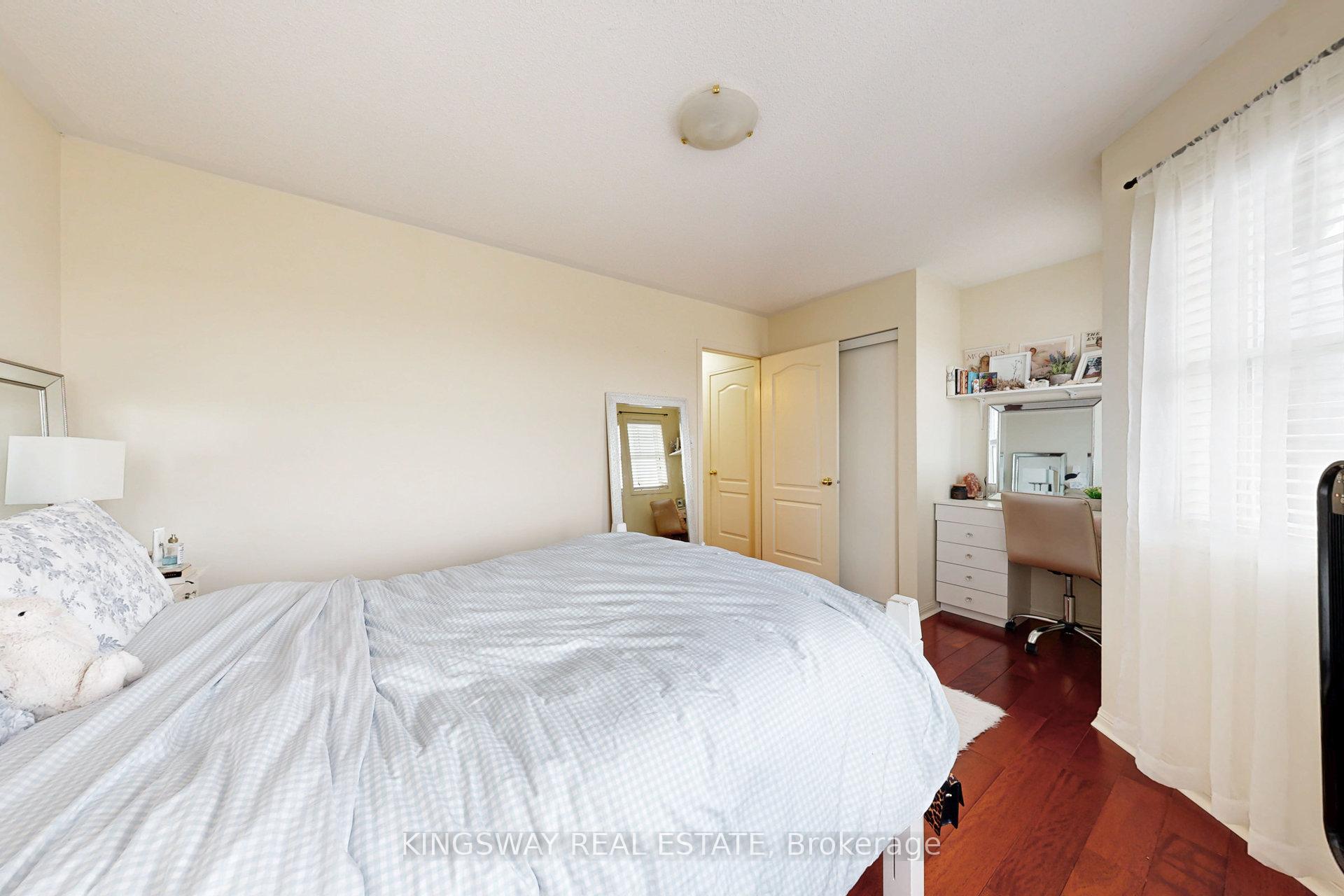 Photo 26 of 142 Valleyway Drive, Brampton, Credit Valley — HOMEH
