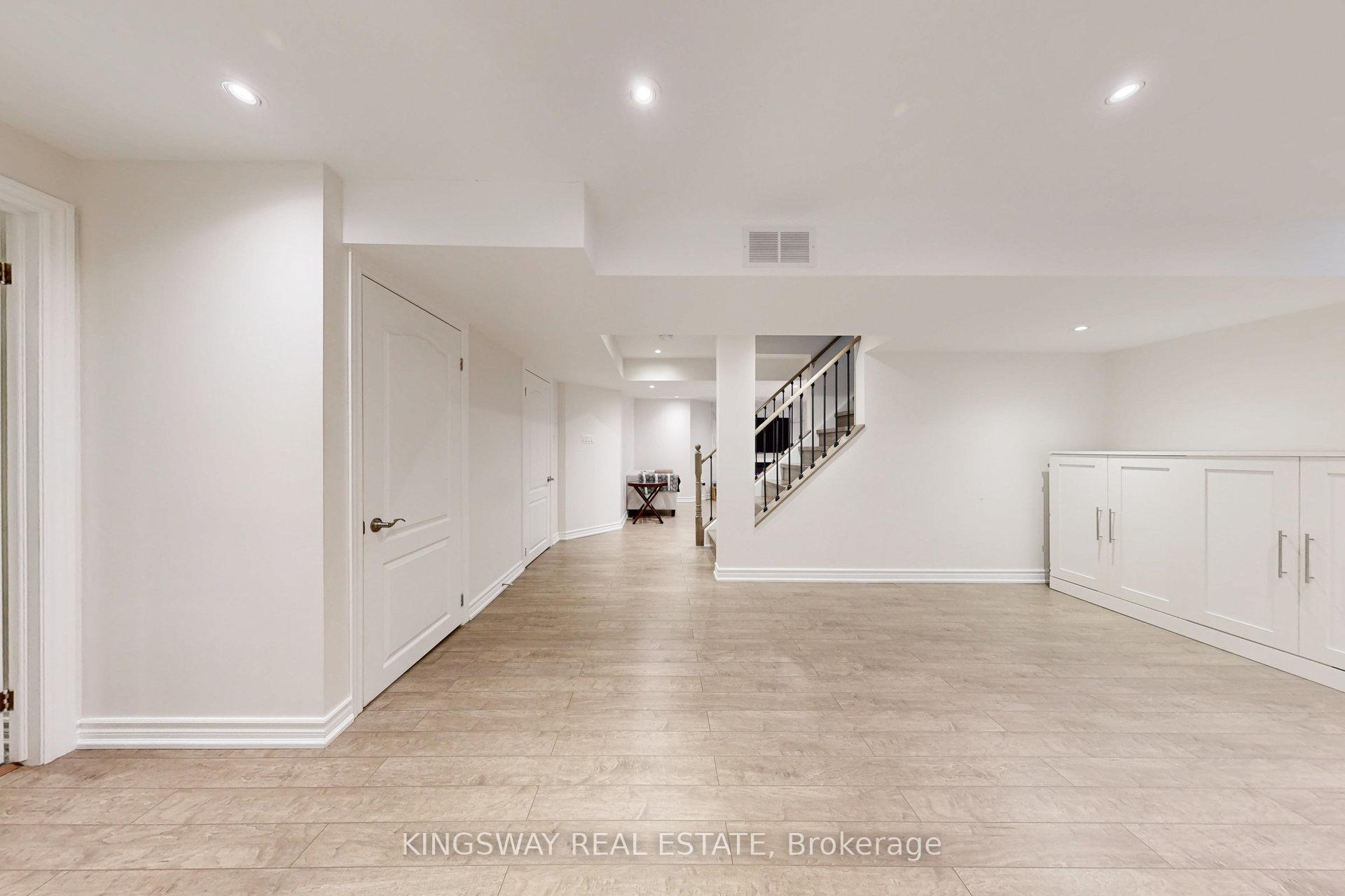 Photo 30 of 142 Valleyway Drive, Brampton, Credit Valley — HOMEH