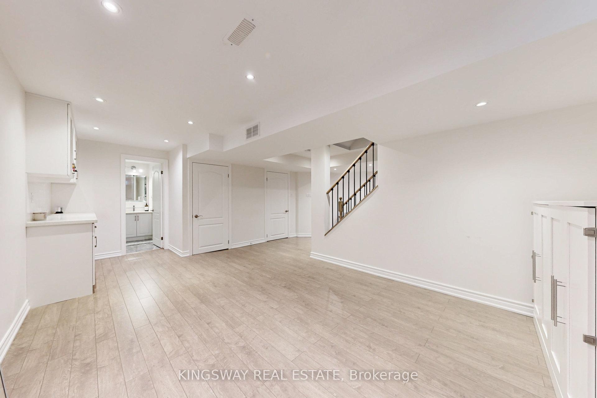 Photo 28 of 142 Valleyway Drive, Brampton, Credit Valley — HOMEH