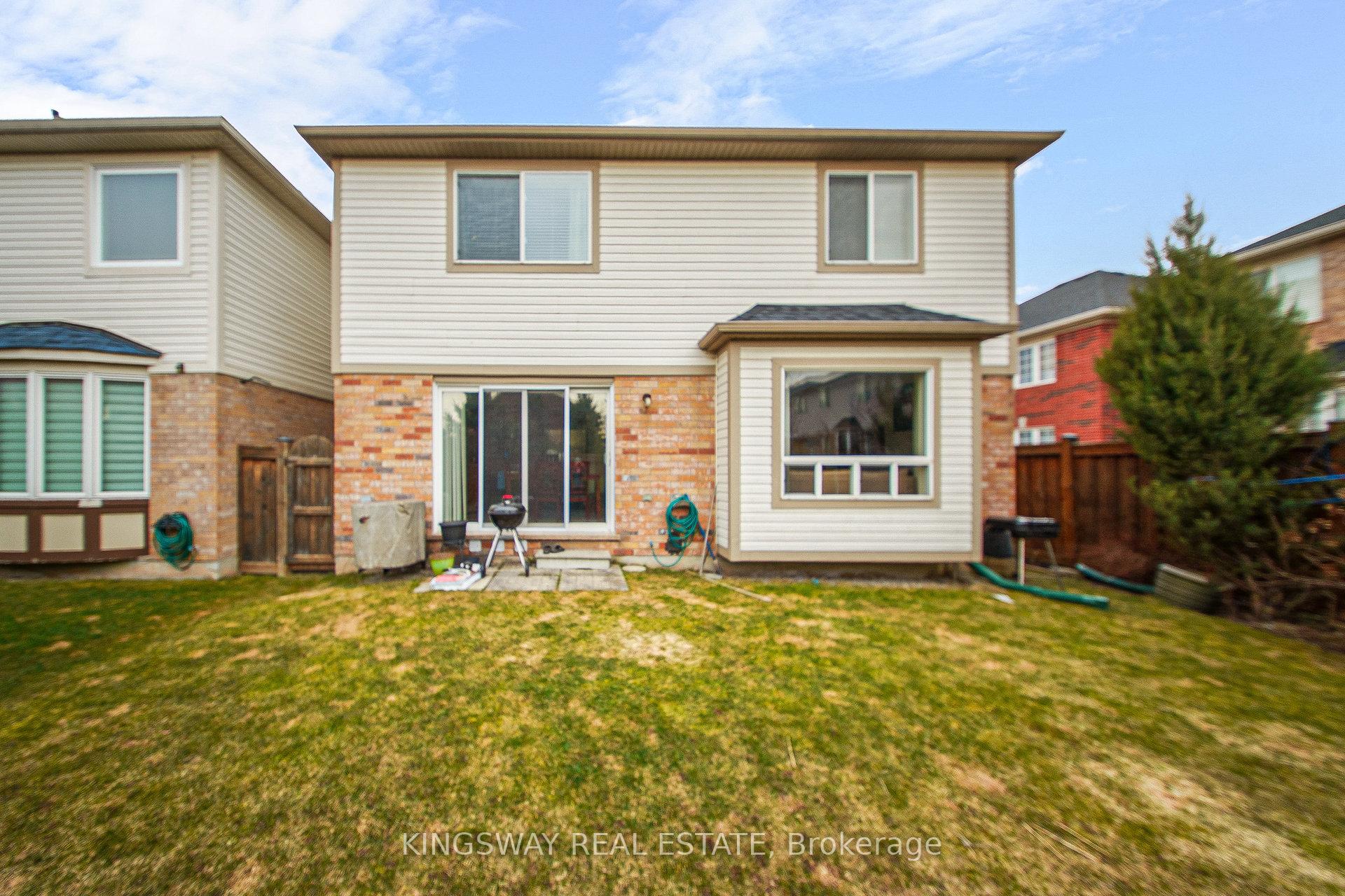 Photo 20 of 142 Valleyway Drive, Brampton, Credit Valley — HOMEH
