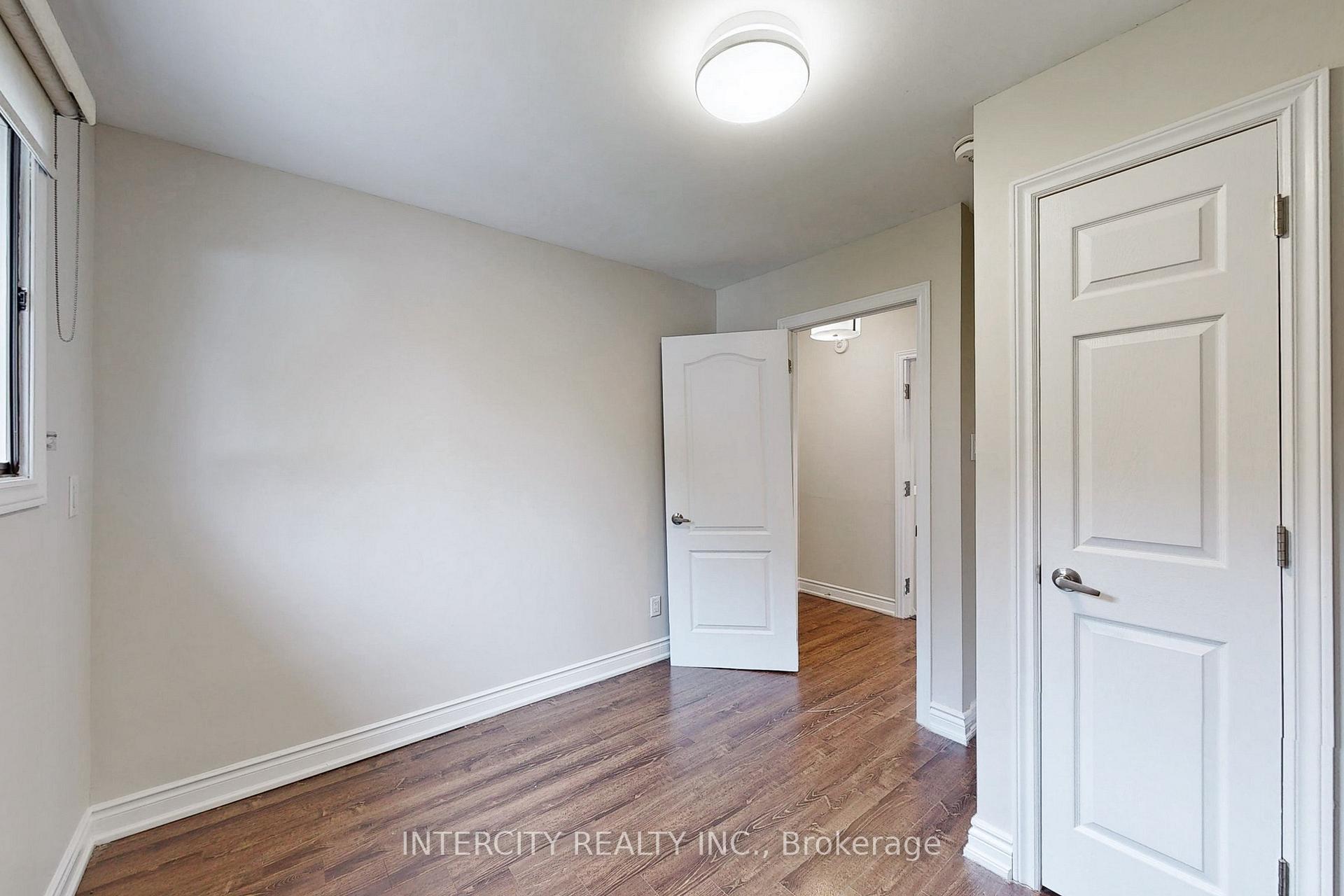 Photo 13 of 122 Rutherford Road N, Brampton, Madoc — HOMEH
