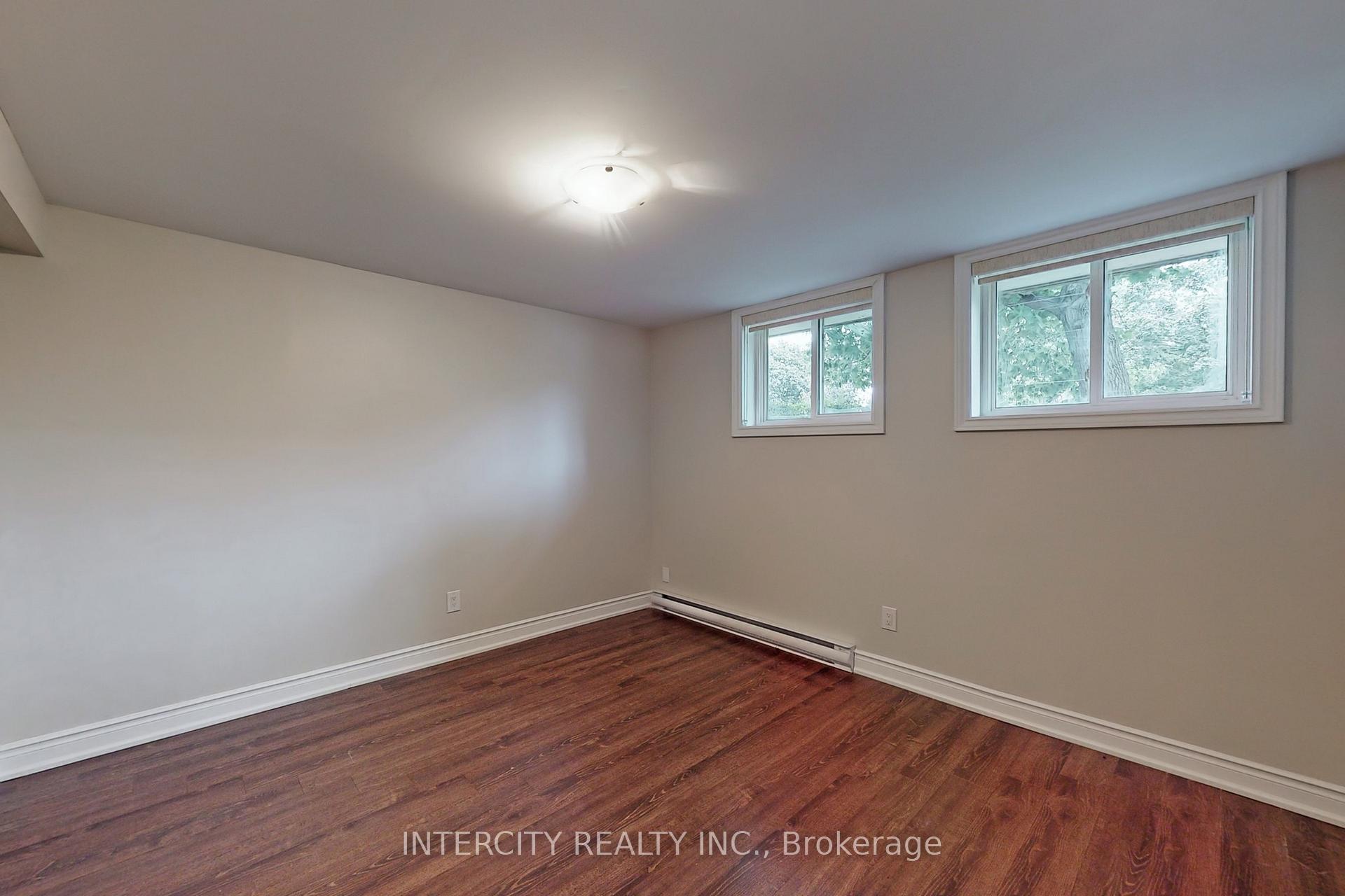 Photo 33 of 122 Rutherford Road N, Brampton, Madoc — HOMEH