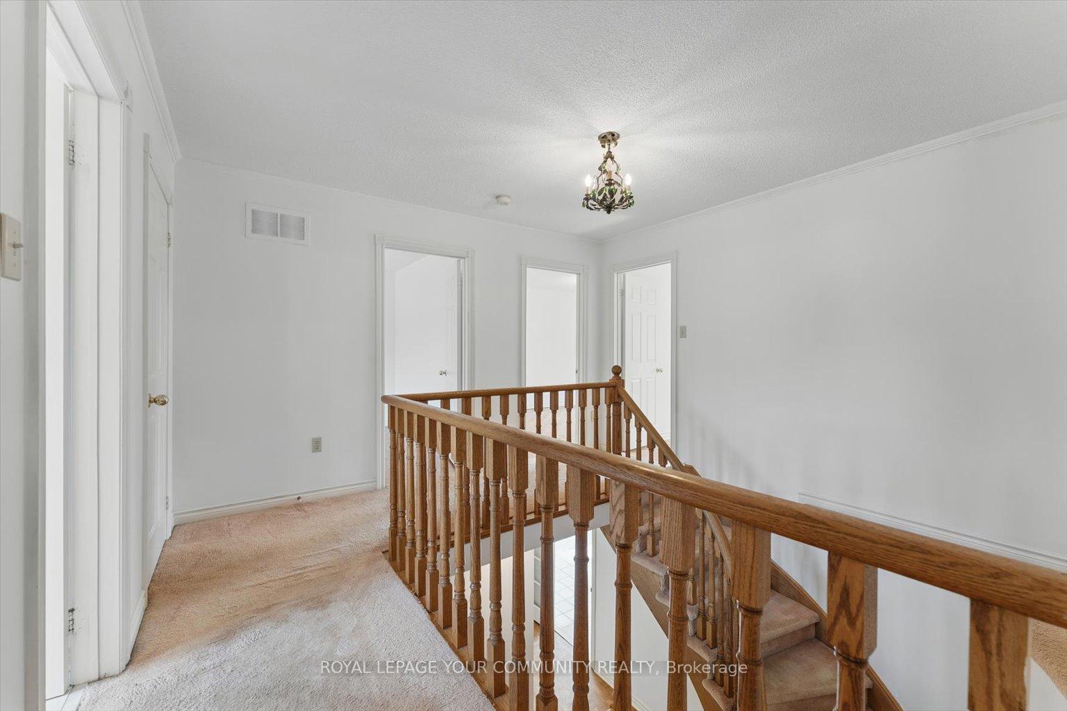 Photo 17 of 207 Burns Boulevard, King, King City — HOMEH