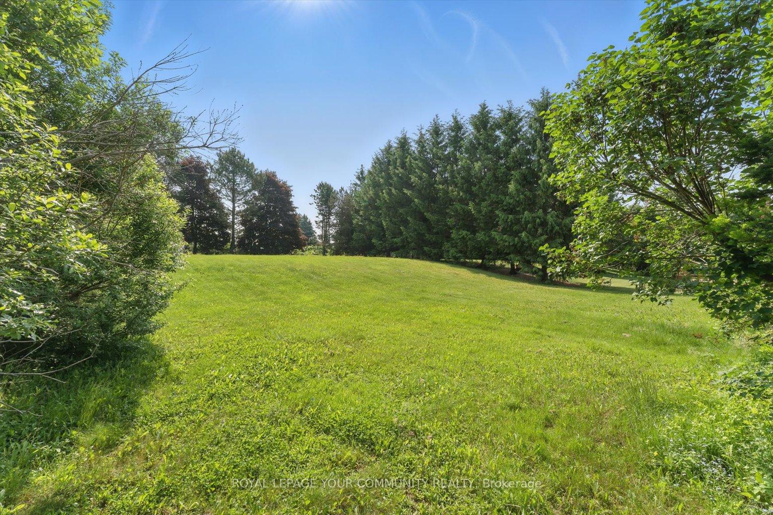 Photo 34 of 207 Burns Boulevard, King, King City — HOMEH