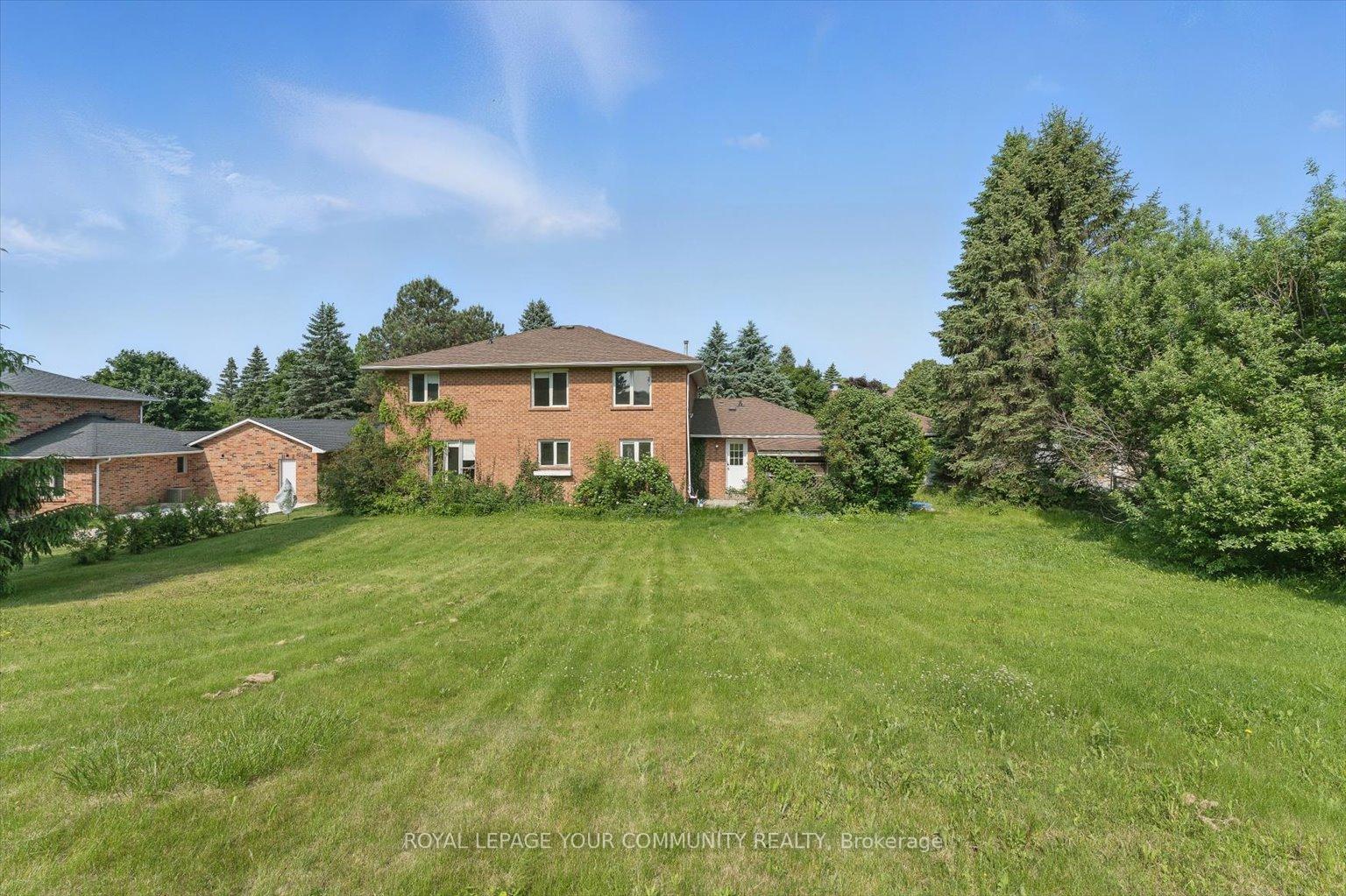 Photo 31 of 207 Burns Boulevard, King, King City — HOMEH
