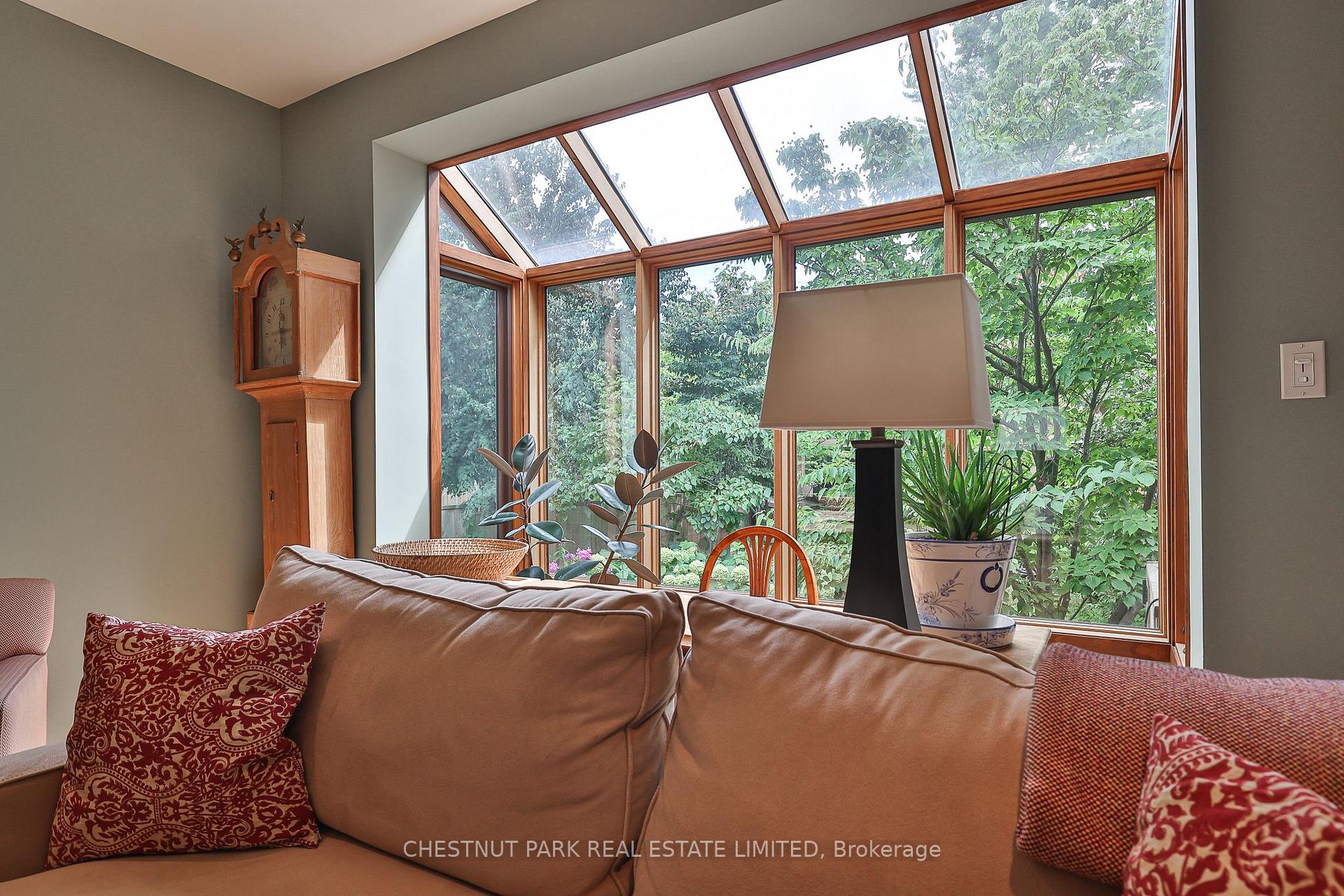 Photo 4 of 199 Albertus Avenue, Toronto, Lawrence Park South — HOMEH