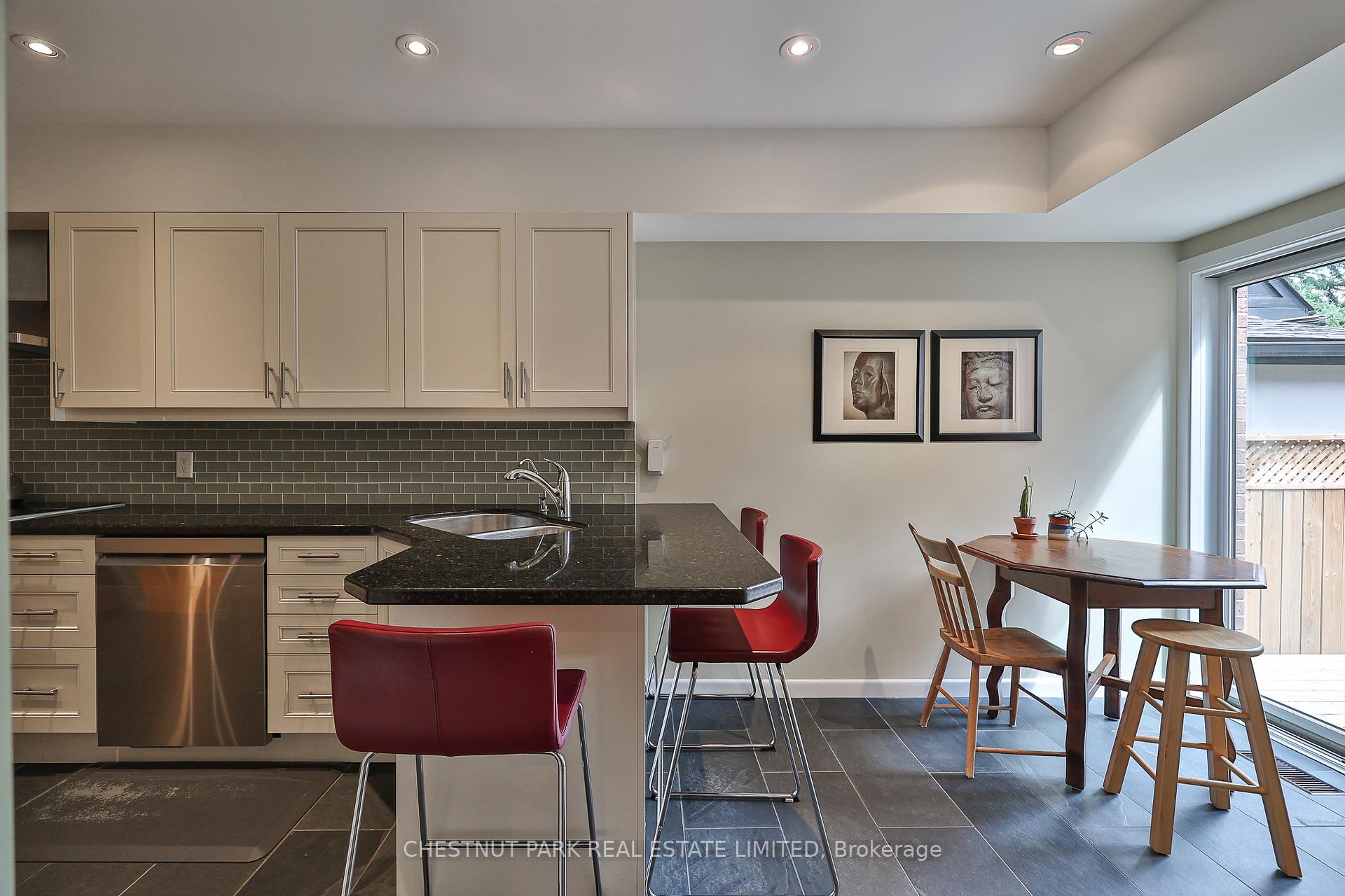 Photo 17 of 199 Albertus Avenue, Toronto, Lawrence Park South — HOMEH