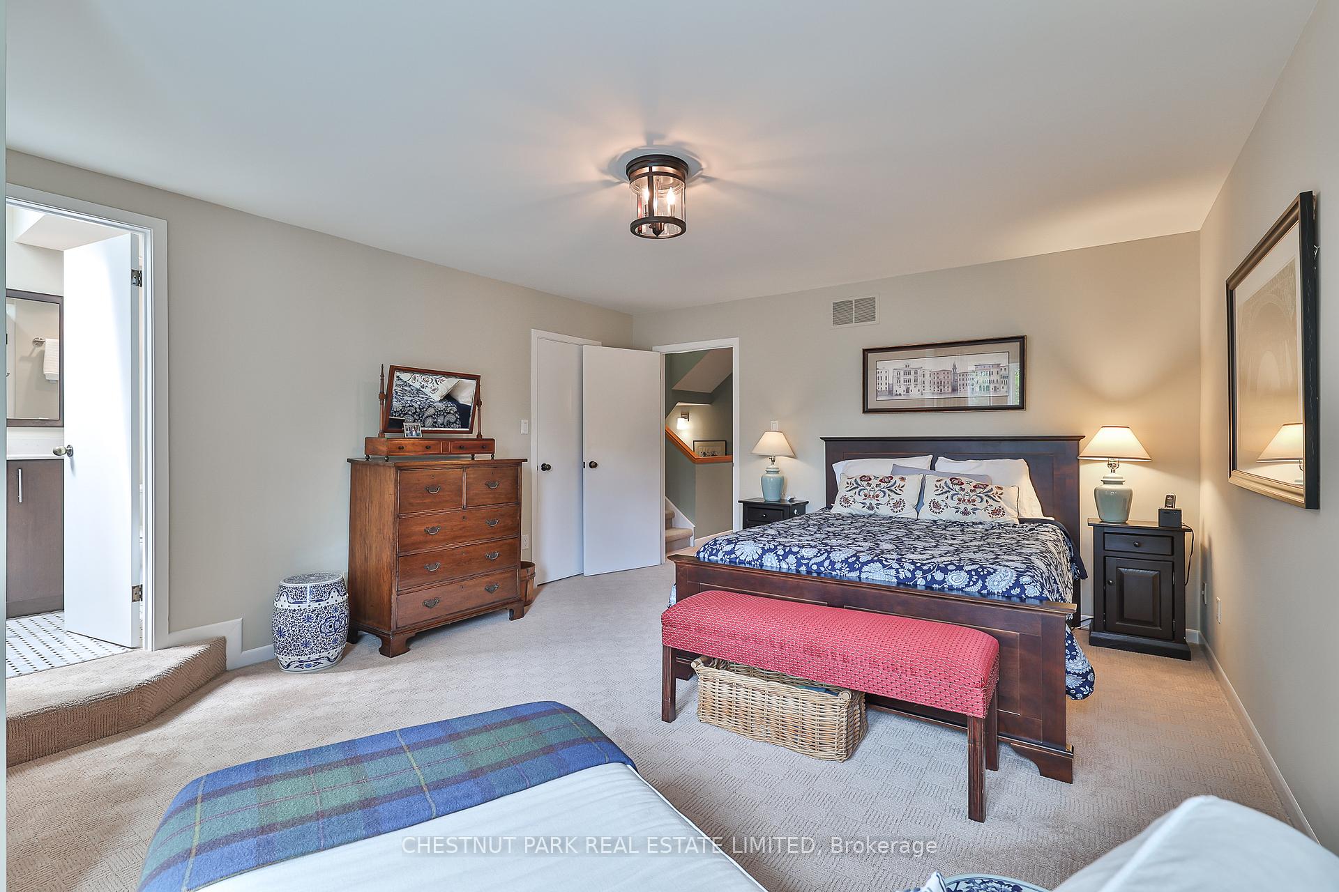 Photo 2 of 199 Albertus Avenue, Toronto, Lawrence Park South — HOMEH