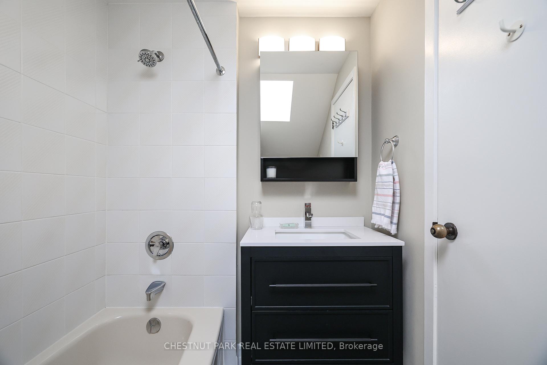 Photo 10 of 199 Albertus Avenue, Toronto, Lawrence Park South — HOMEH