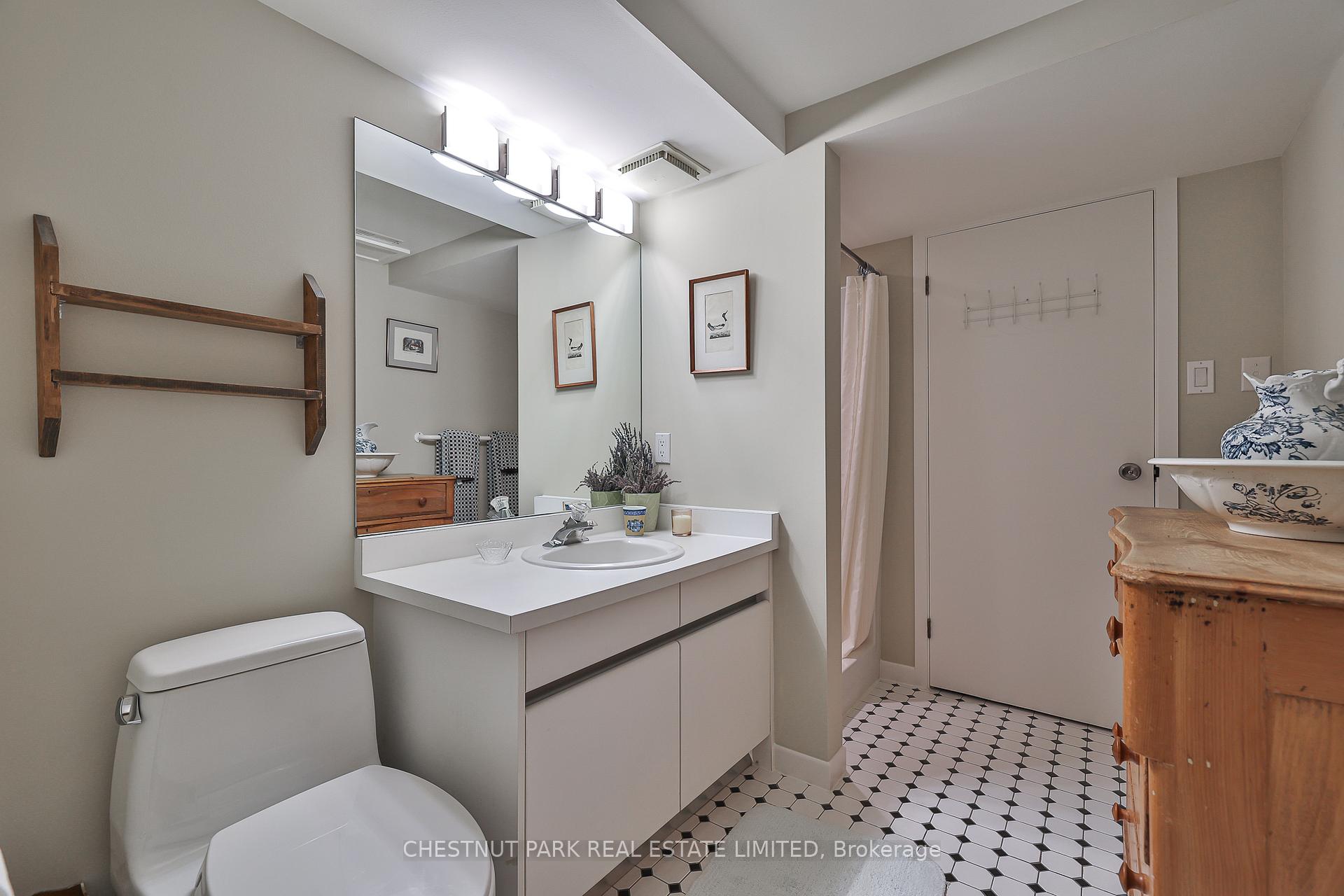 Photo 33 of 199 Albertus Avenue, Toronto, Lawrence Park South — HOMEH