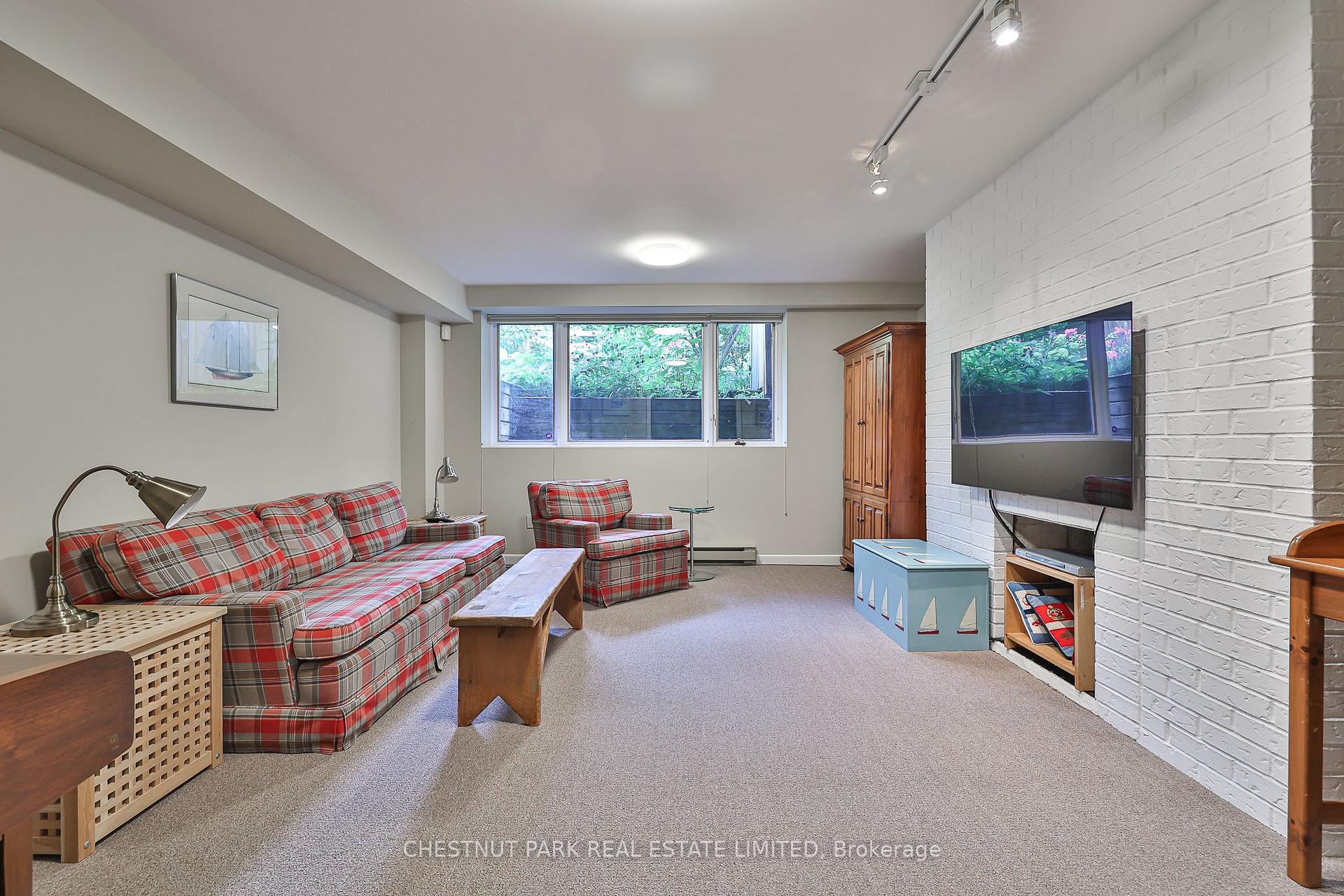 Photo 36 of 199 Albertus Avenue, Toronto, Lawrence Park South — HOMEH