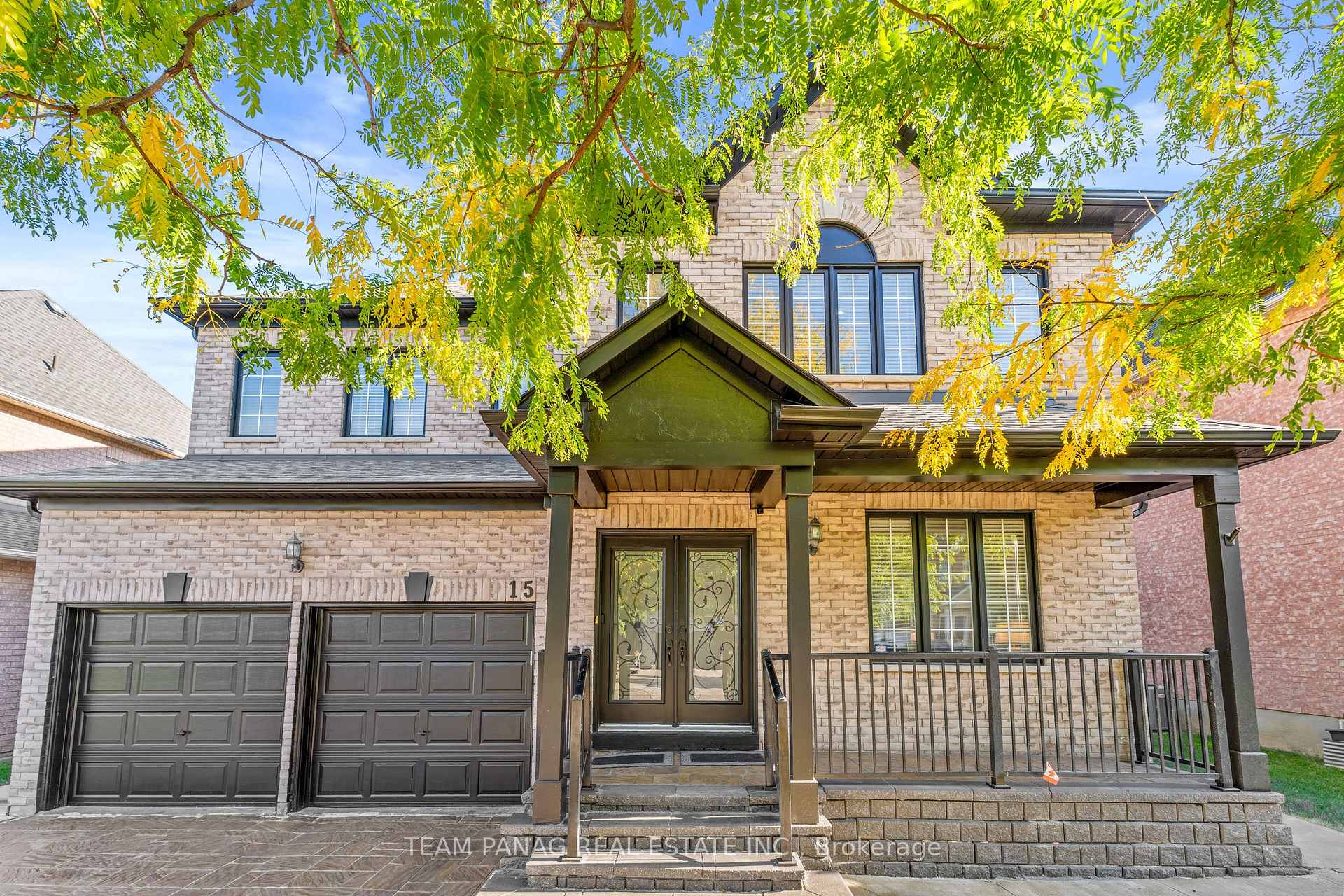 Photo 1 of 15 Banks Drive, Brampton, Vales of Castlemore — HOMEH