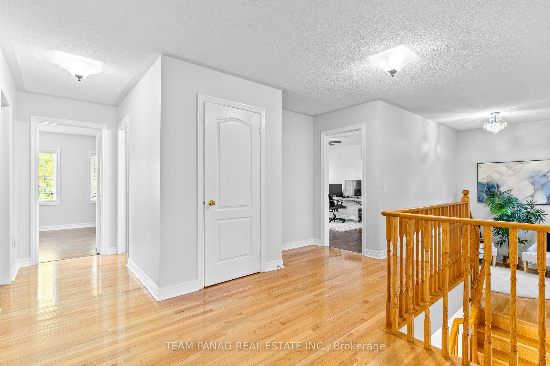 Photo 37 of 15 Banks Drive, Brampton, Vales of Castlemore — HOMEH