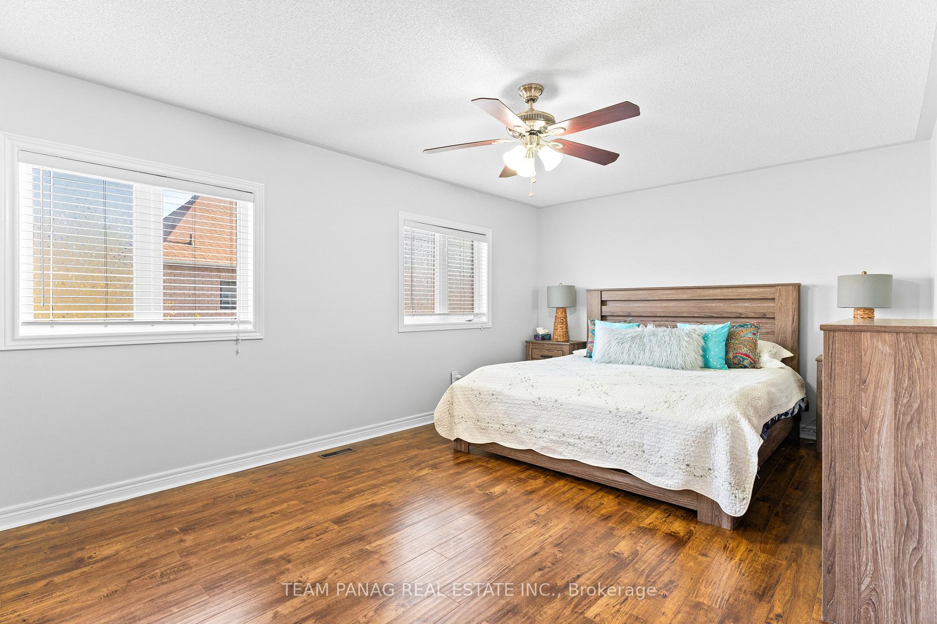 Photo 16 of 15 Banks Drive, Brampton, Vales of Castlemore — HOMEH