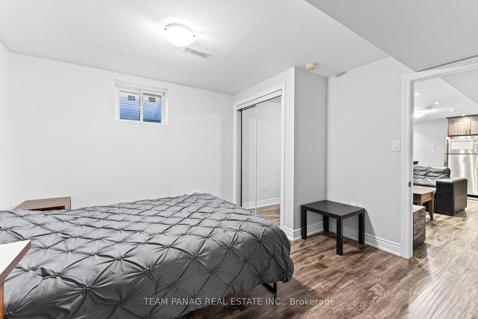 Photo 10 of 15 Banks Drive, Brampton, Vales of Castlemore — HOMEH