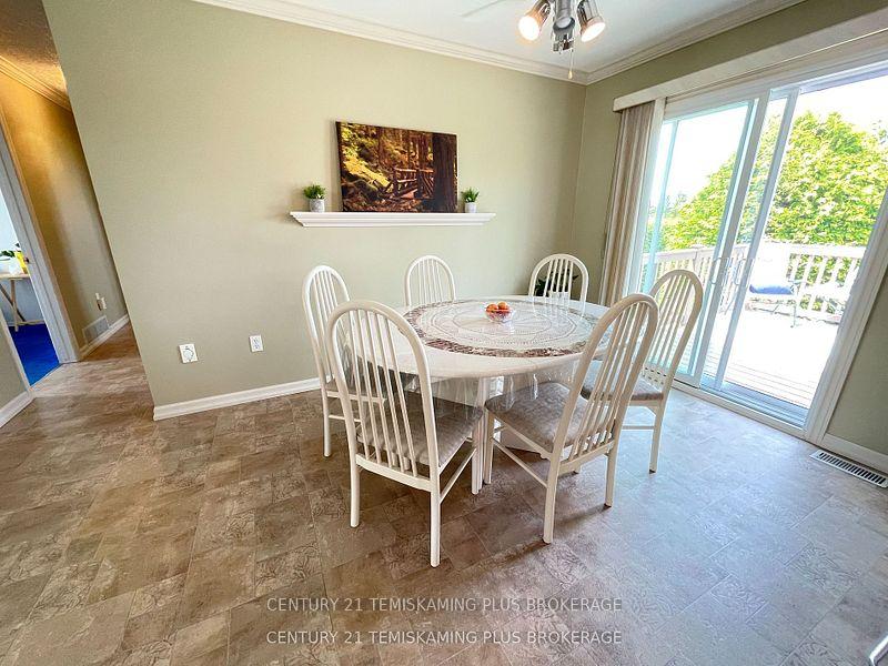Photo 7 of 327 Crystal Crescent, Temiskaming Shores, New Liskeard — HOMEH