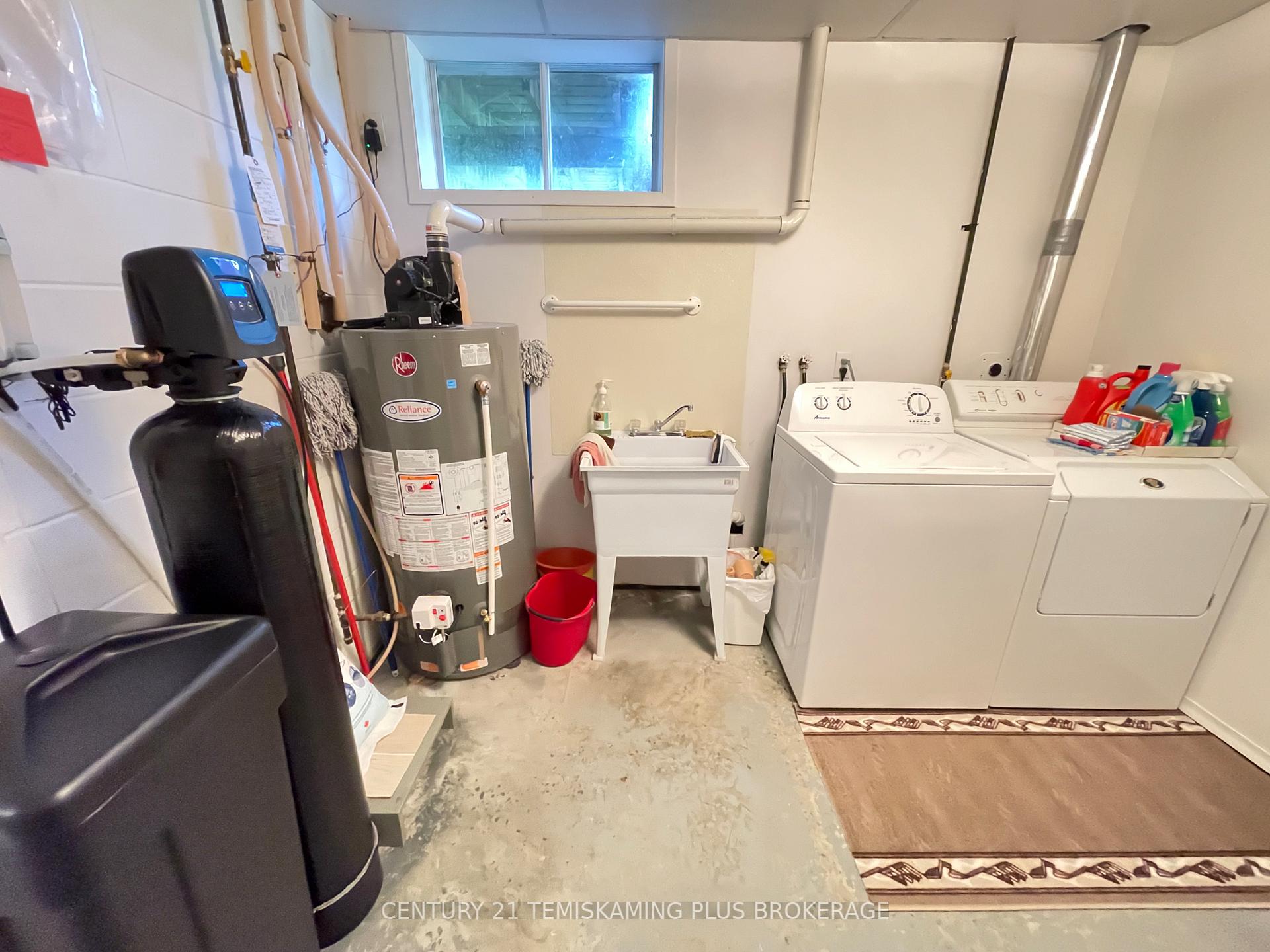 Photo 15 of 327 Crystal Crescent, Temiskaming Shores, New Liskeard — HOMEH