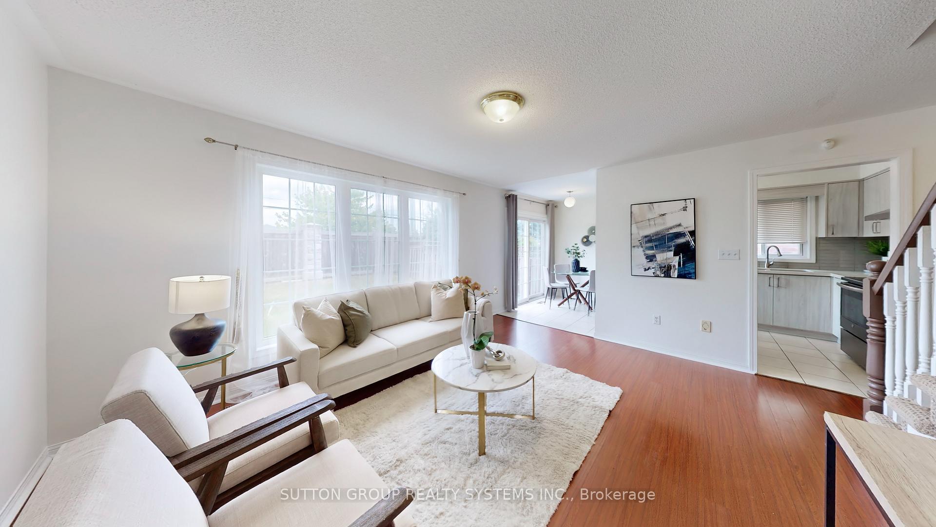 Photo 4 of 42 Sweetwood Circle, Brampton, Fletcher's Meadow — HOMEH