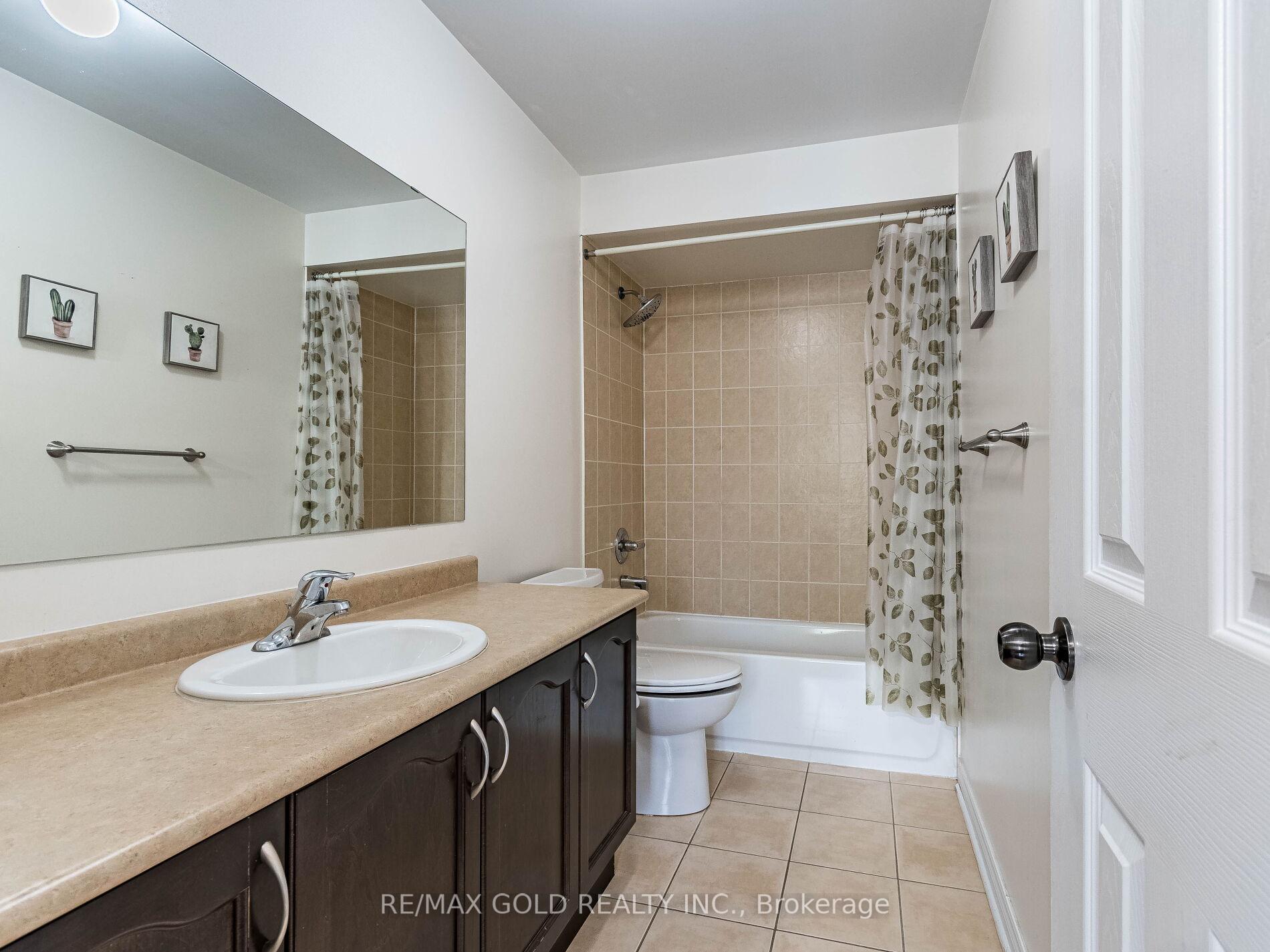 Photo 18 of 22 Game Creek Crescent, Brampton, Northwest Sandalwood Parkway — HOMEH