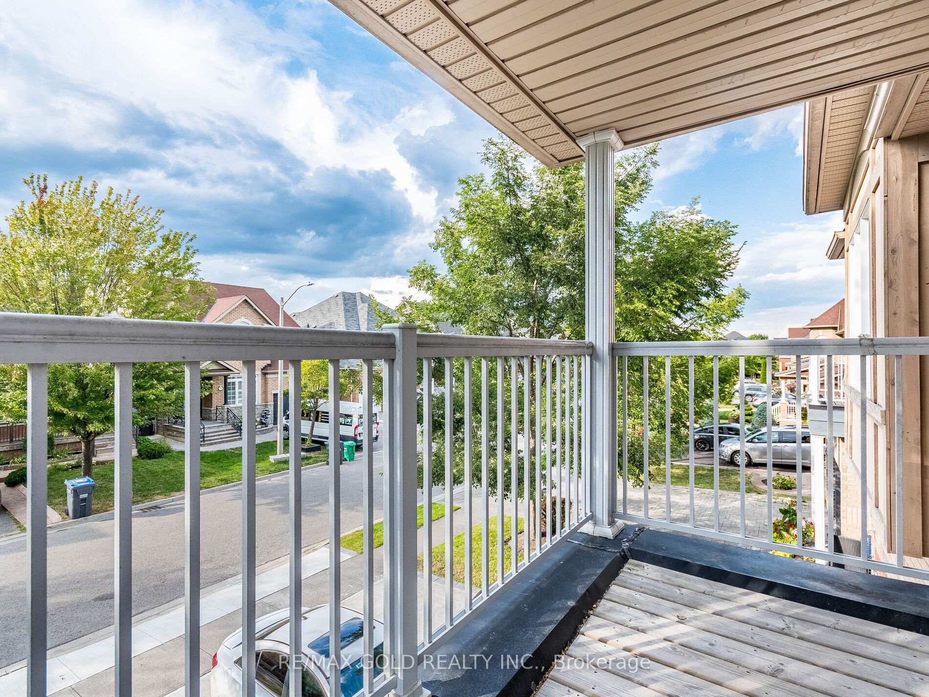 Photo 23 of 22 Game Creek Crescent, Brampton, Northwest Sandalwood Parkway — HOMEH