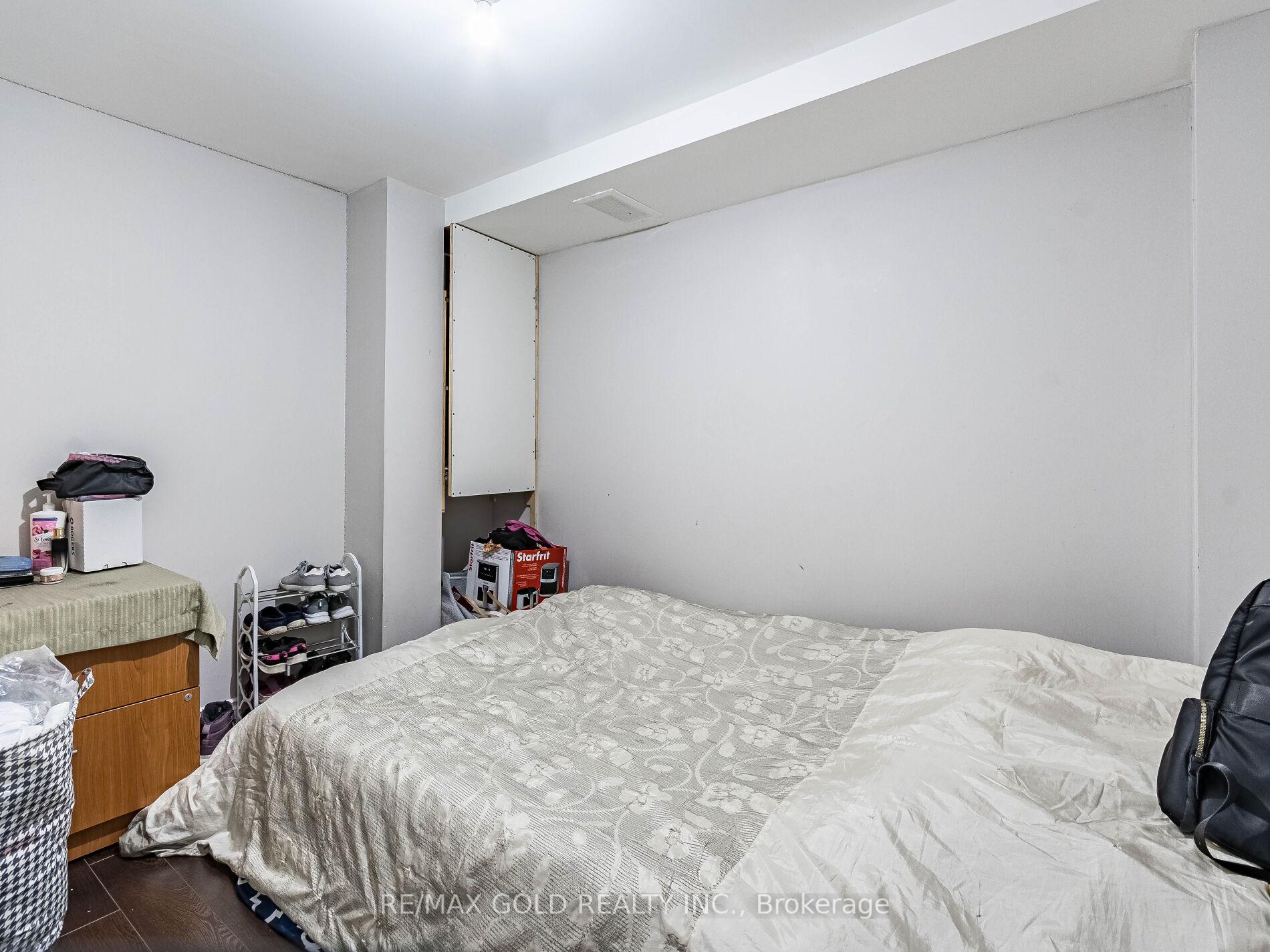 Photo 45 of 22 Game Creek Crescent, Brampton, Northwest Sandalwood Parkway — HOMEH
