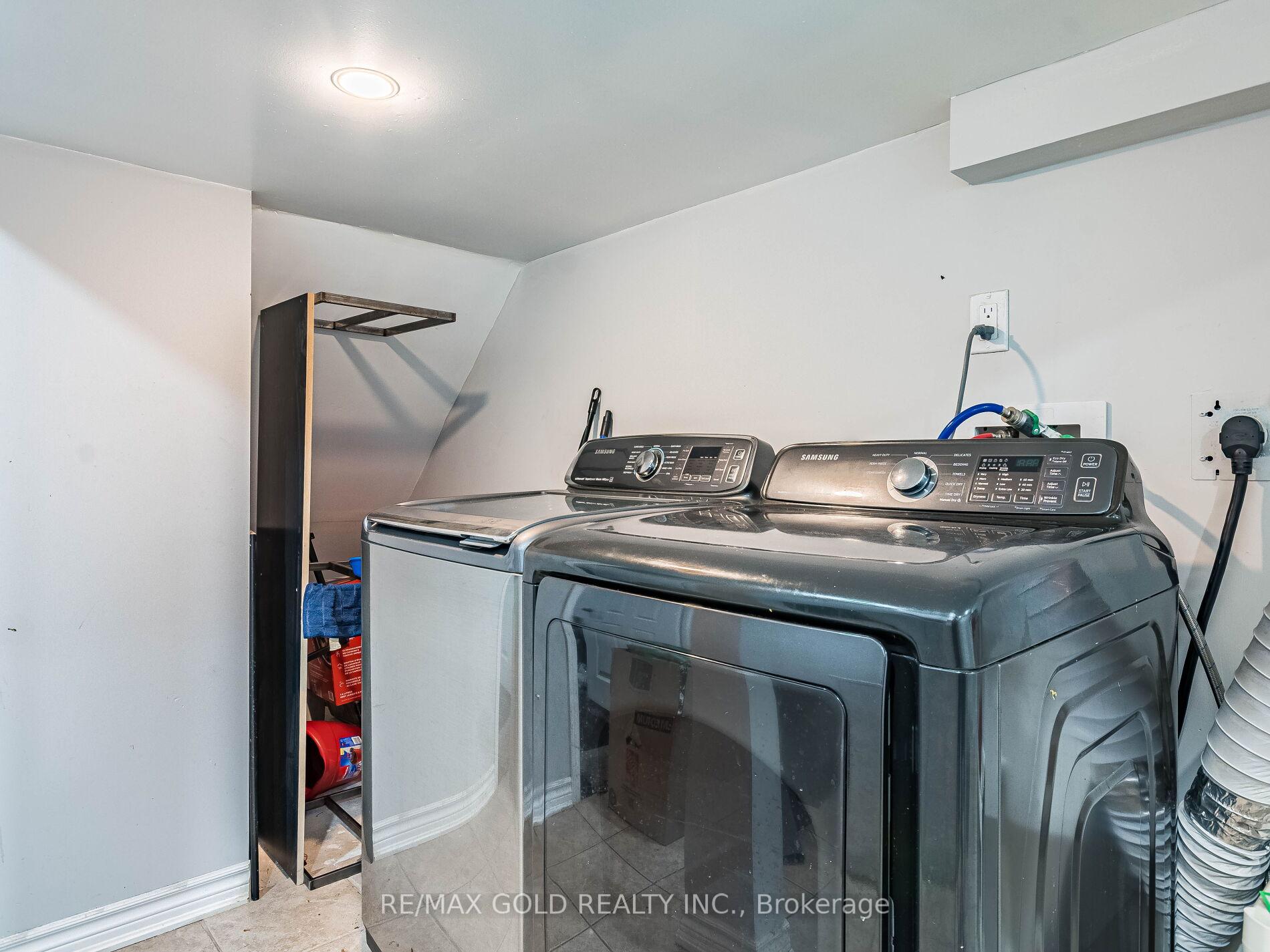 Photo 37 of 22 Game Creek Crescent, Brampton, Northwest Sandalwood Parkway — HOMEH