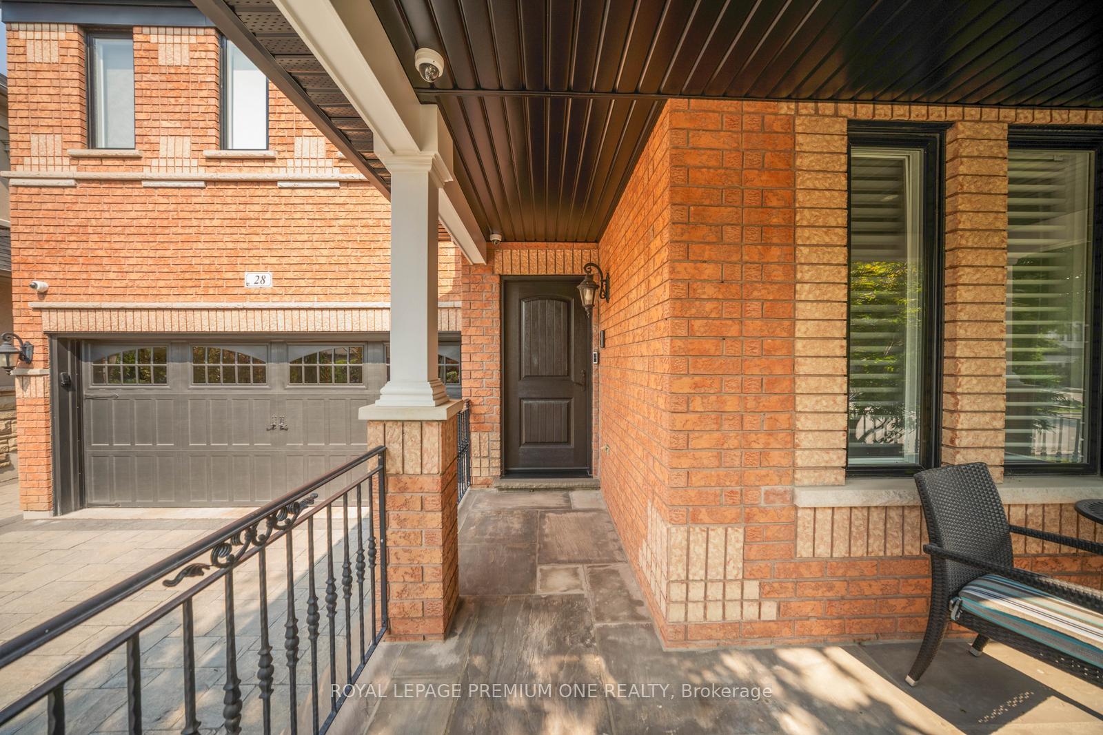 Photo 2 of 28 Johnswood Crescent, Vaughan, Vellore Village — HOMEH