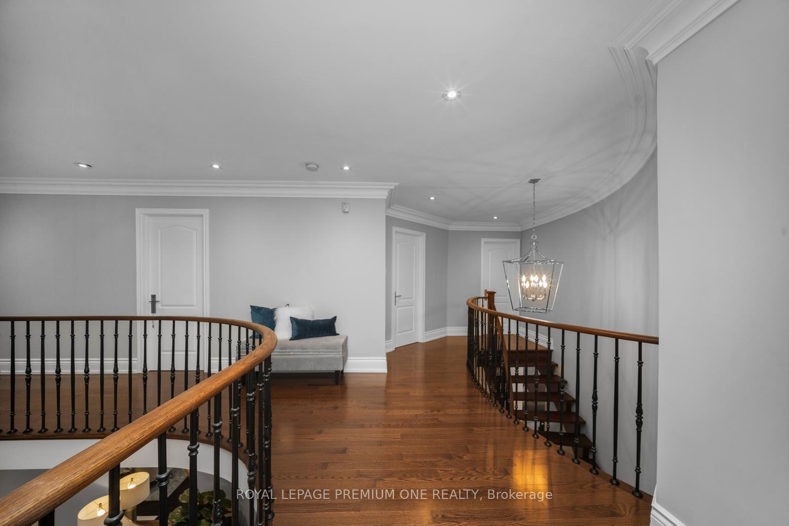 Photo 20 of 28 Johnswood Crescent, Vaughan, Vellore Village — HOMEH