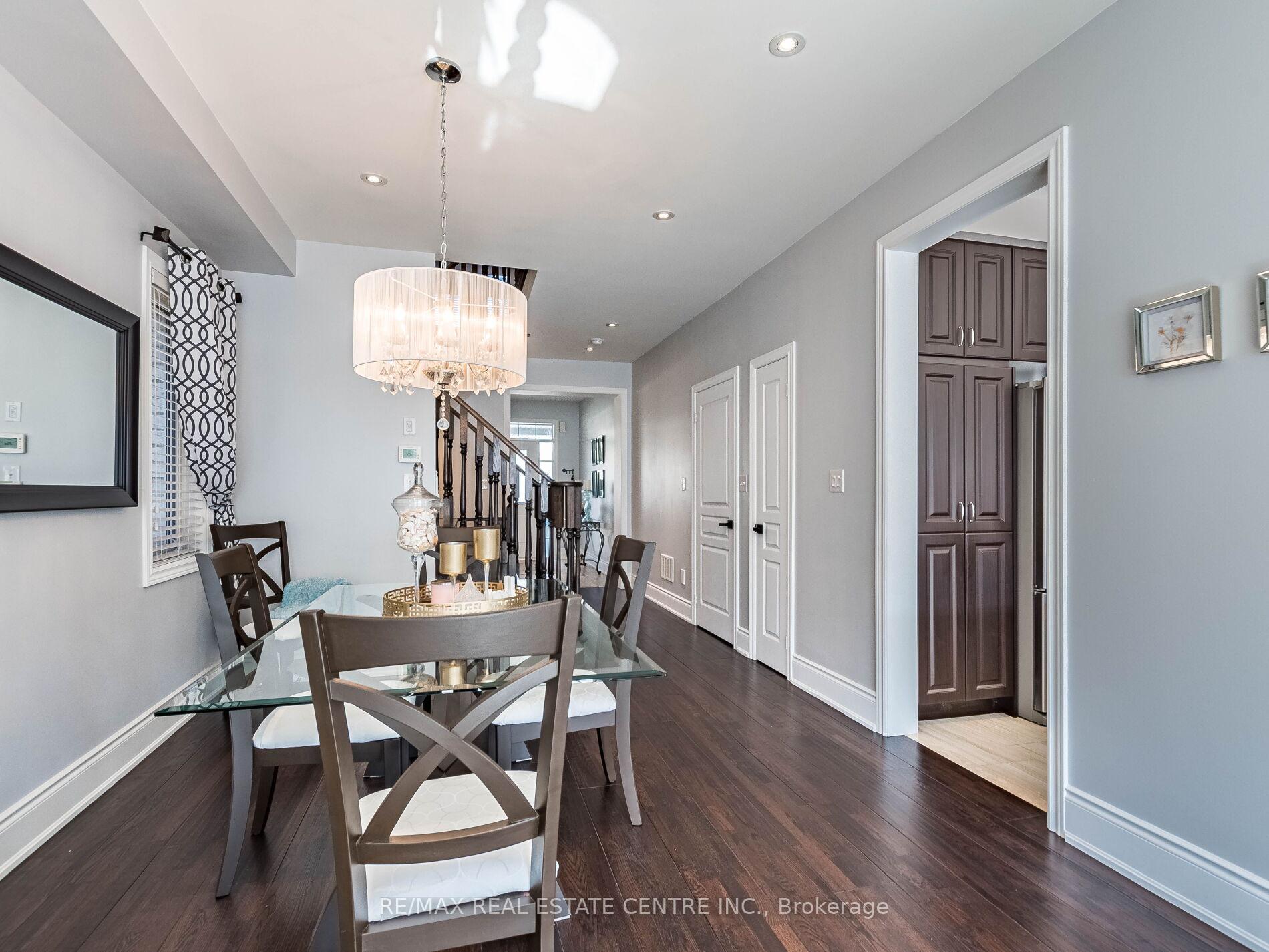 Photo 6 of 29 Masken Circle, Brampton, Northwest Brampton — HOMEH